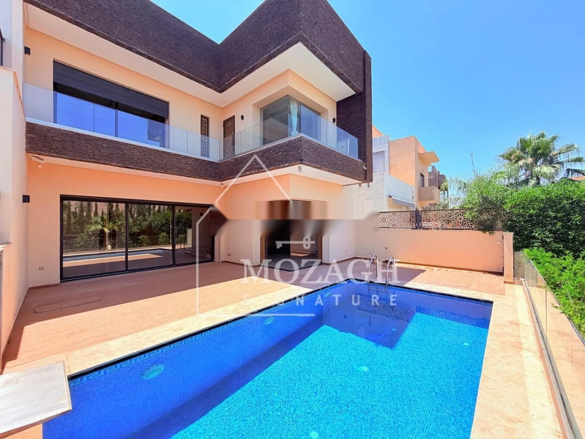Splendide villa avec piscine privée sur résidence