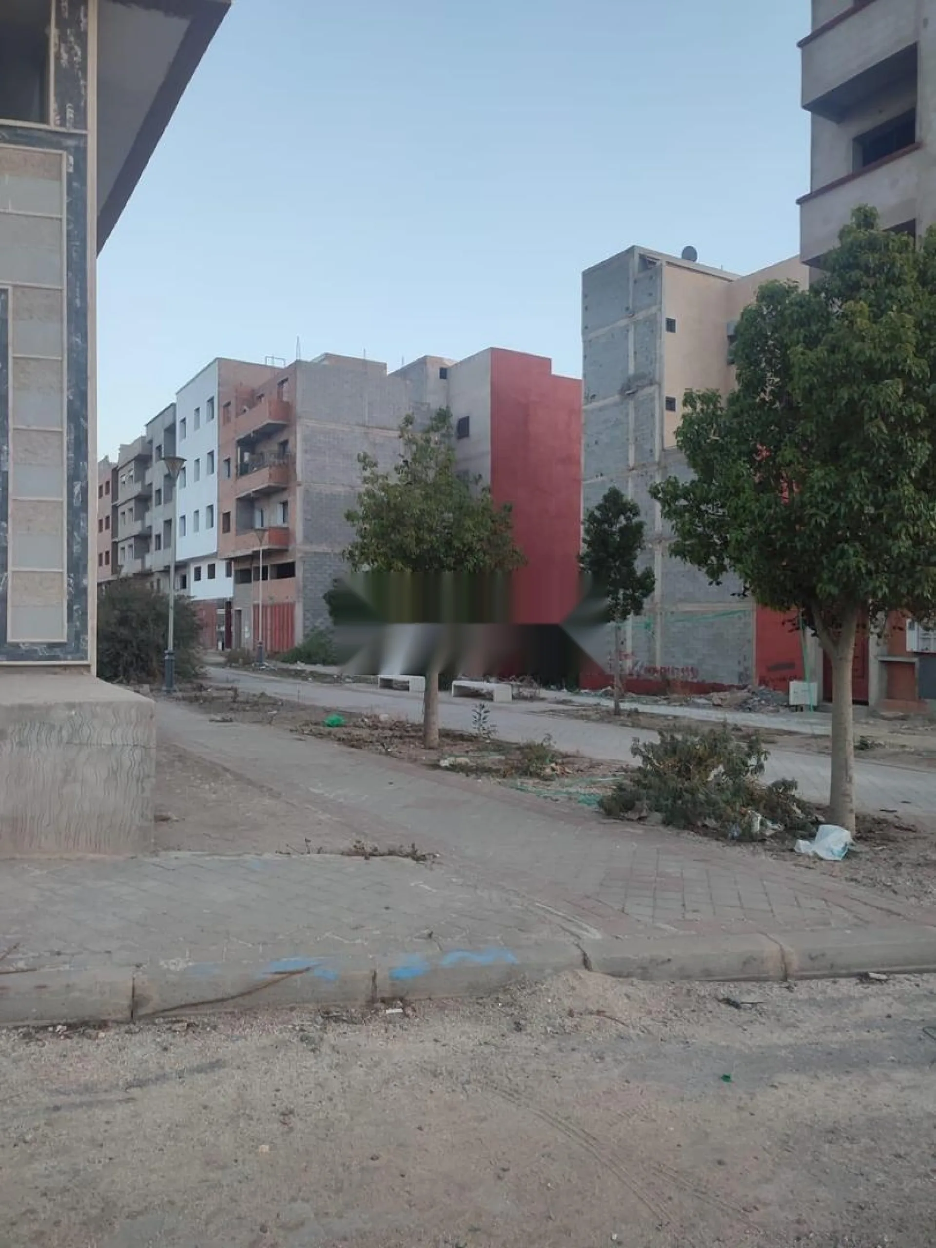 Terrain commercial à vendre R3 à Hadayek Settat