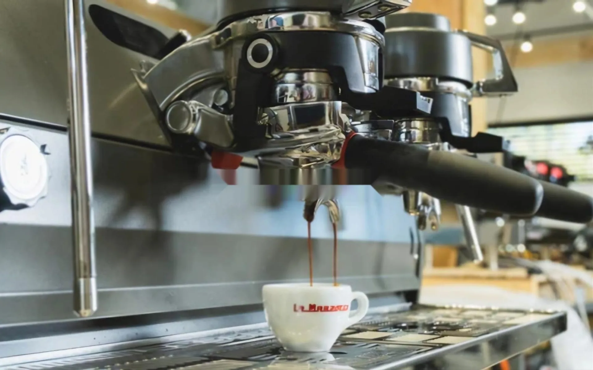 Café Exceptionnel à Louer - Bourgogne