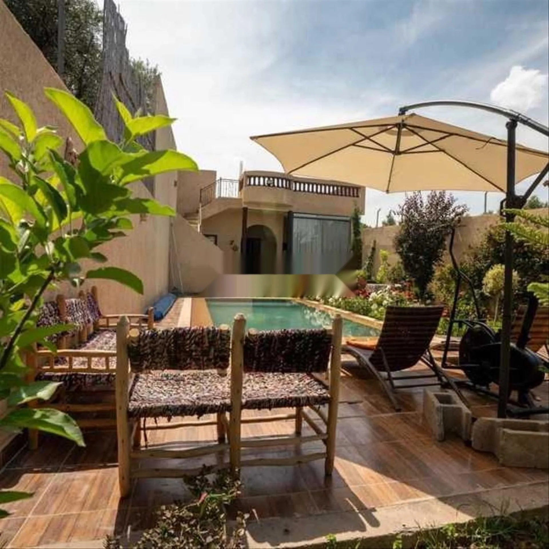 192414-Villa à louer à 12000DH à Route De L'Ourika