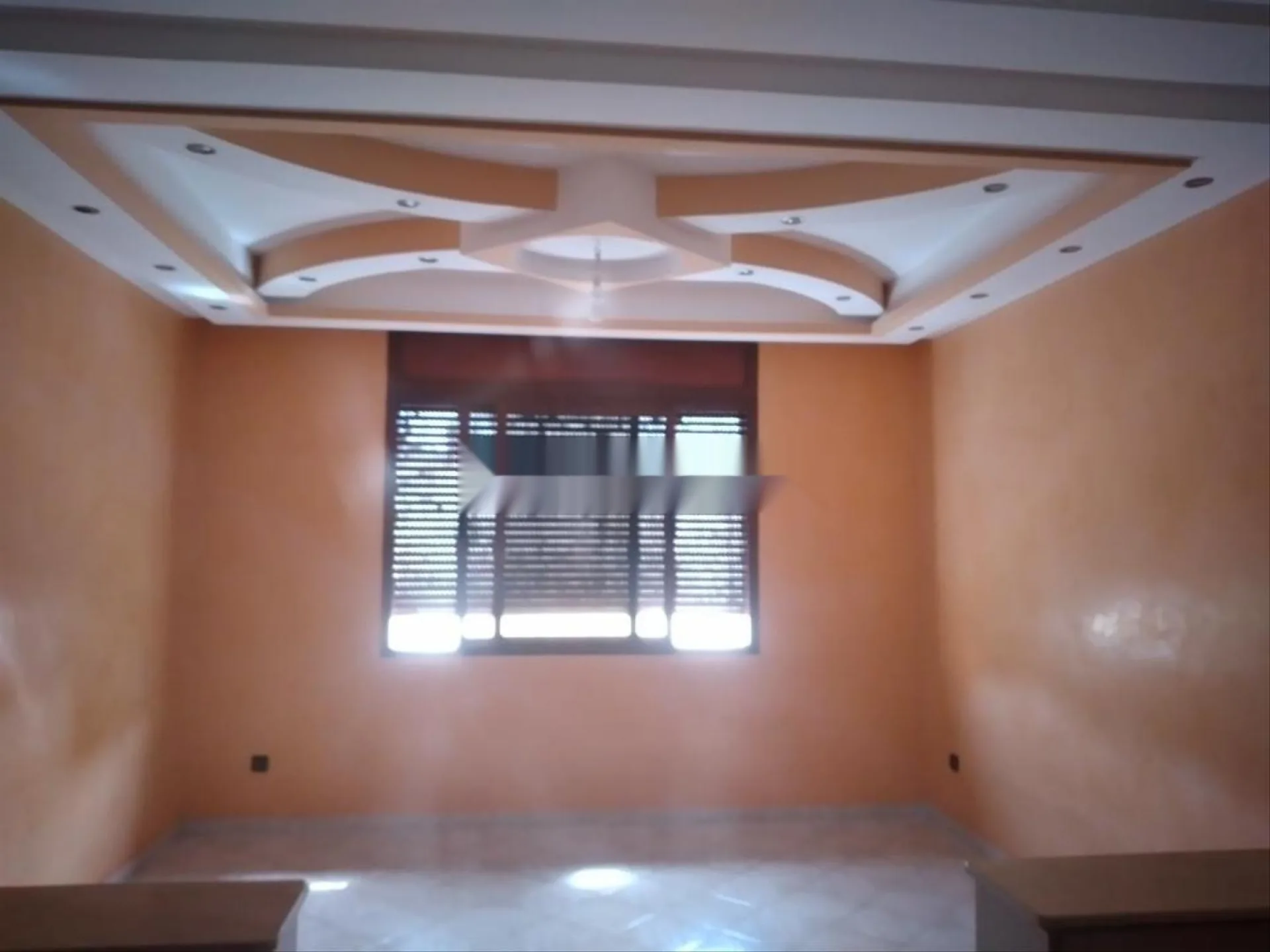 Appartement à 9 Juillet, 3 façades