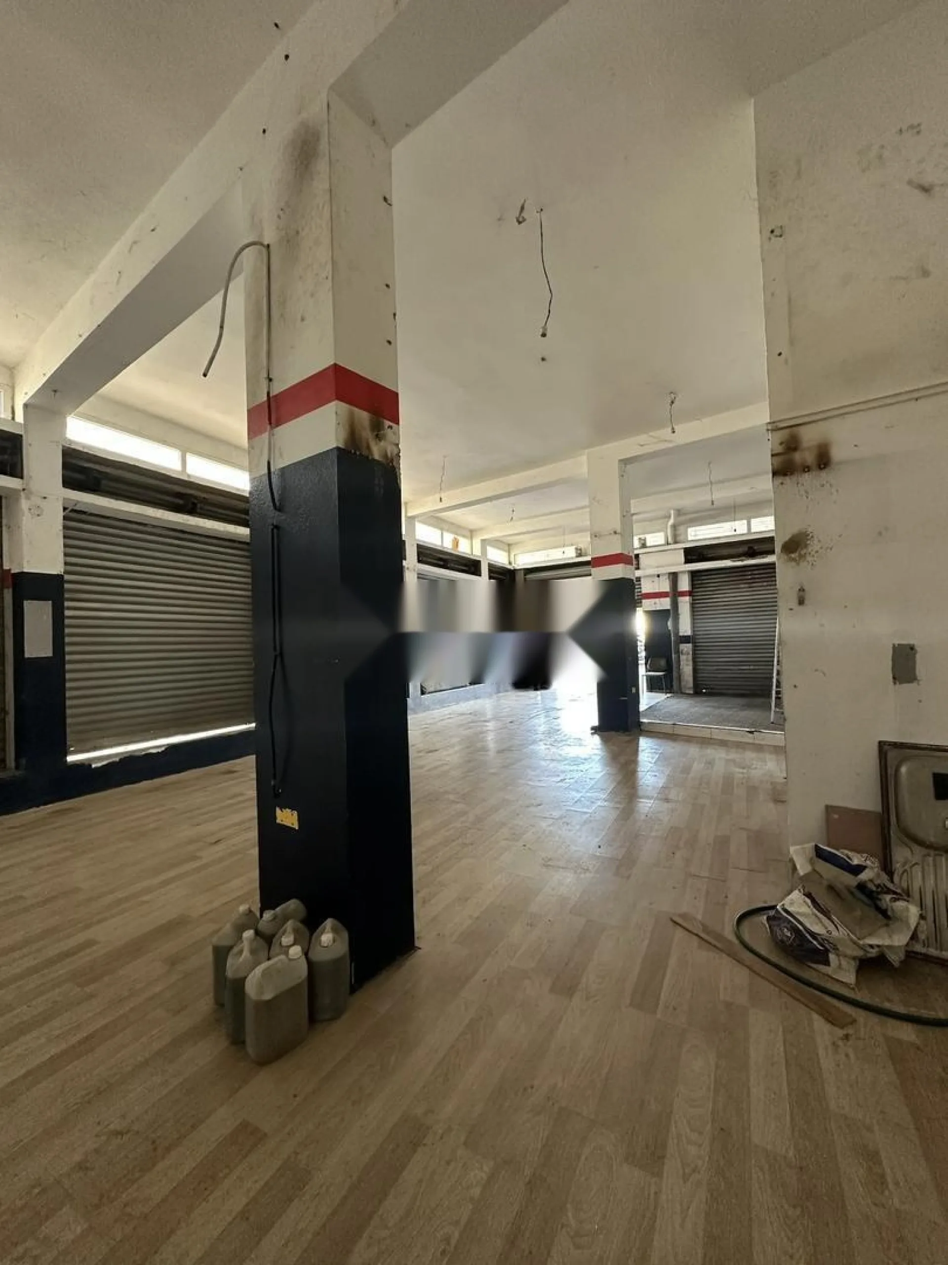 Magasin 7 Rideaux 144m AV Tarik Bno ziyad