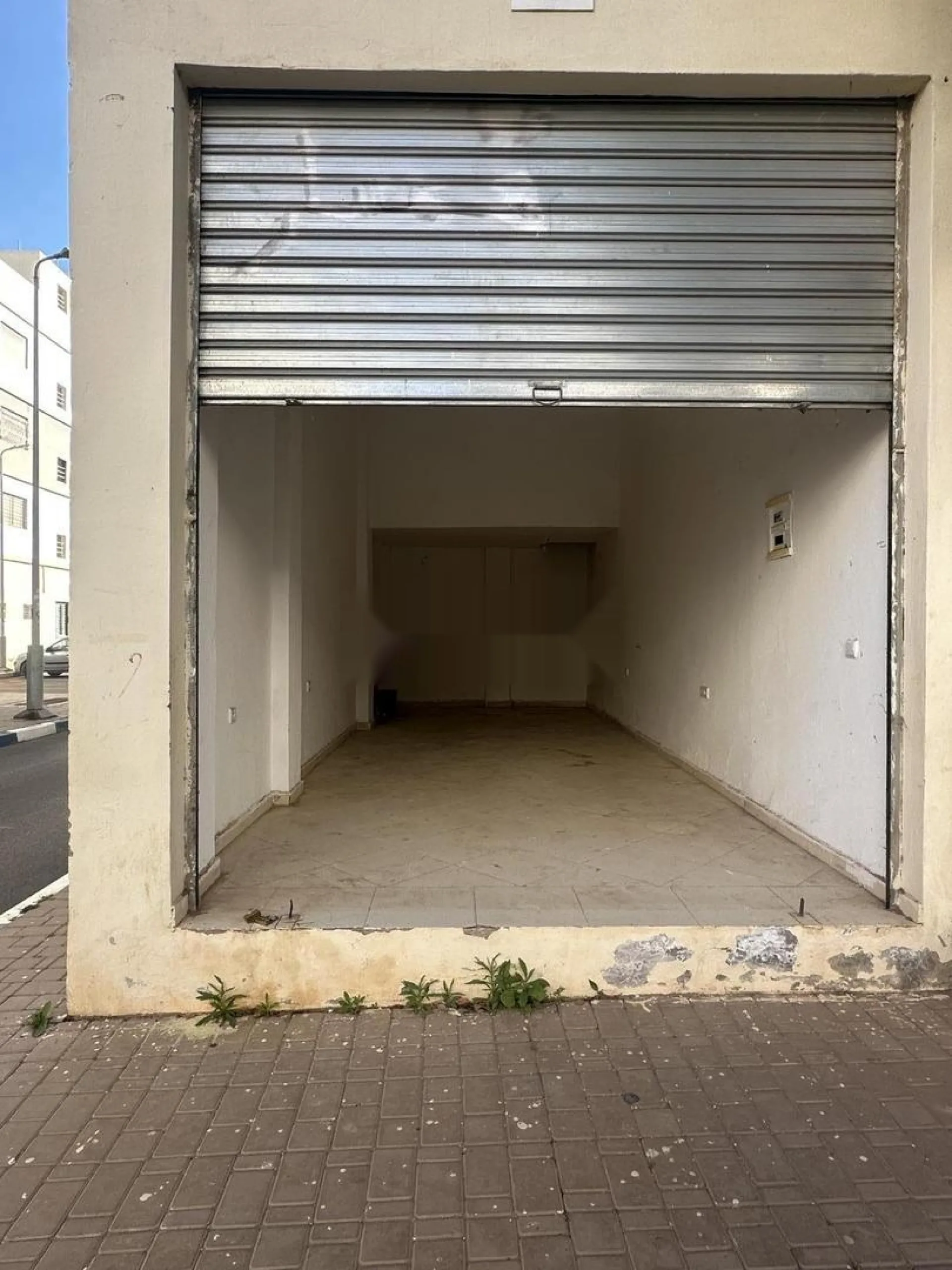 Garage 27m² Résidence Asafae Ain Aatig