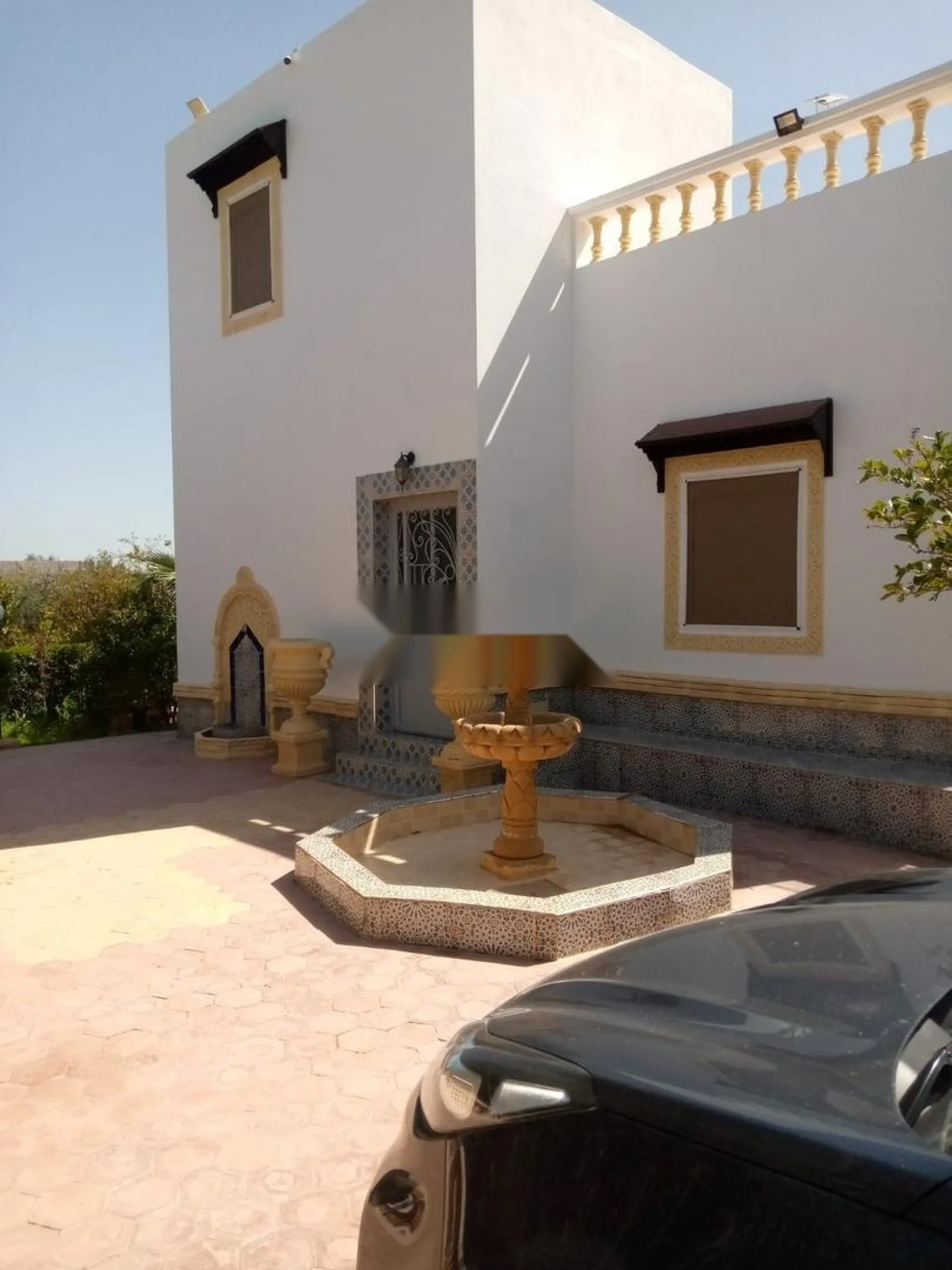 Villa titrée, terrain de 7000 m2 rte de Fès km 18