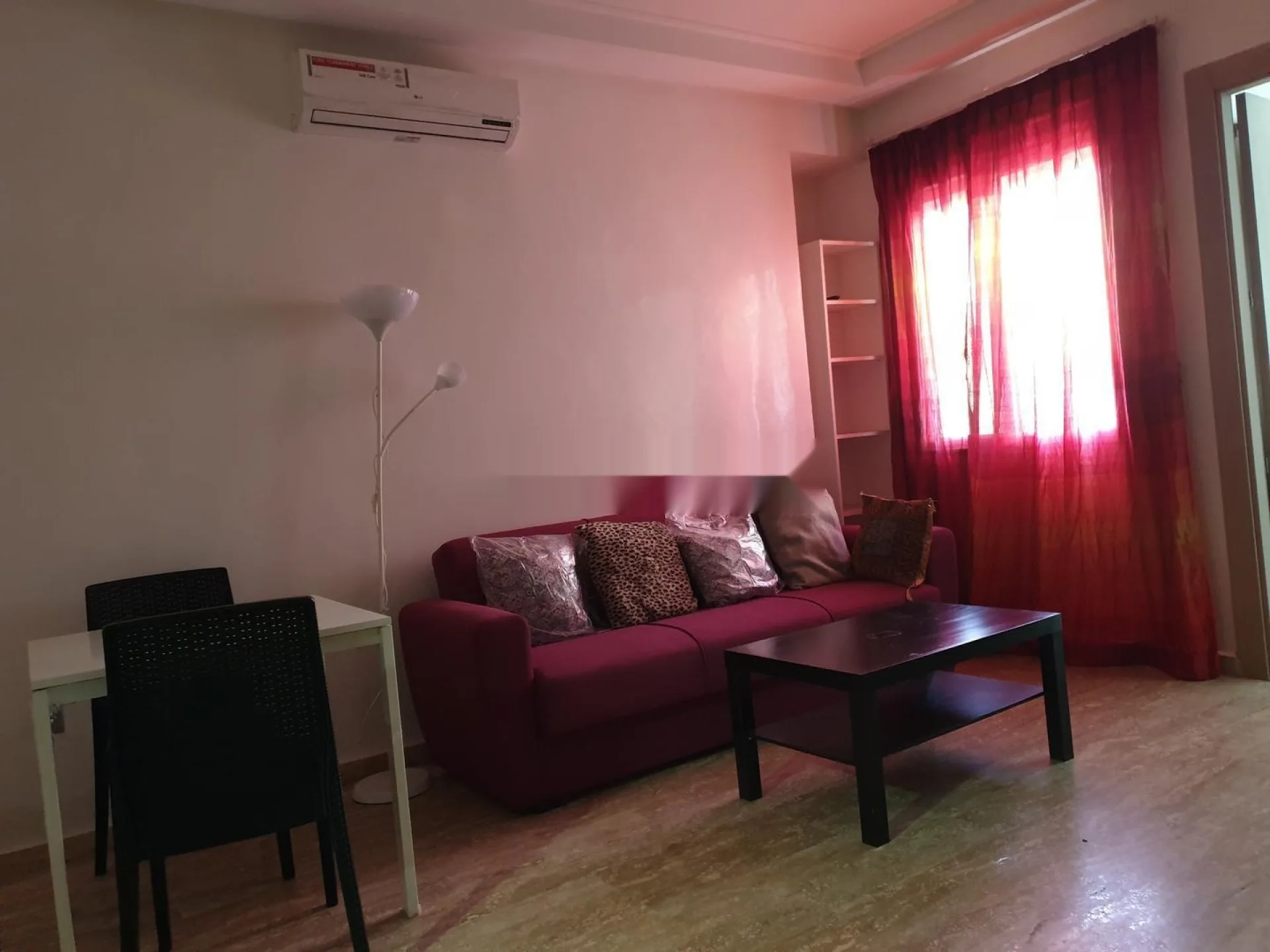 Studio 45 m² à Beauséjour à 200 m de CFC