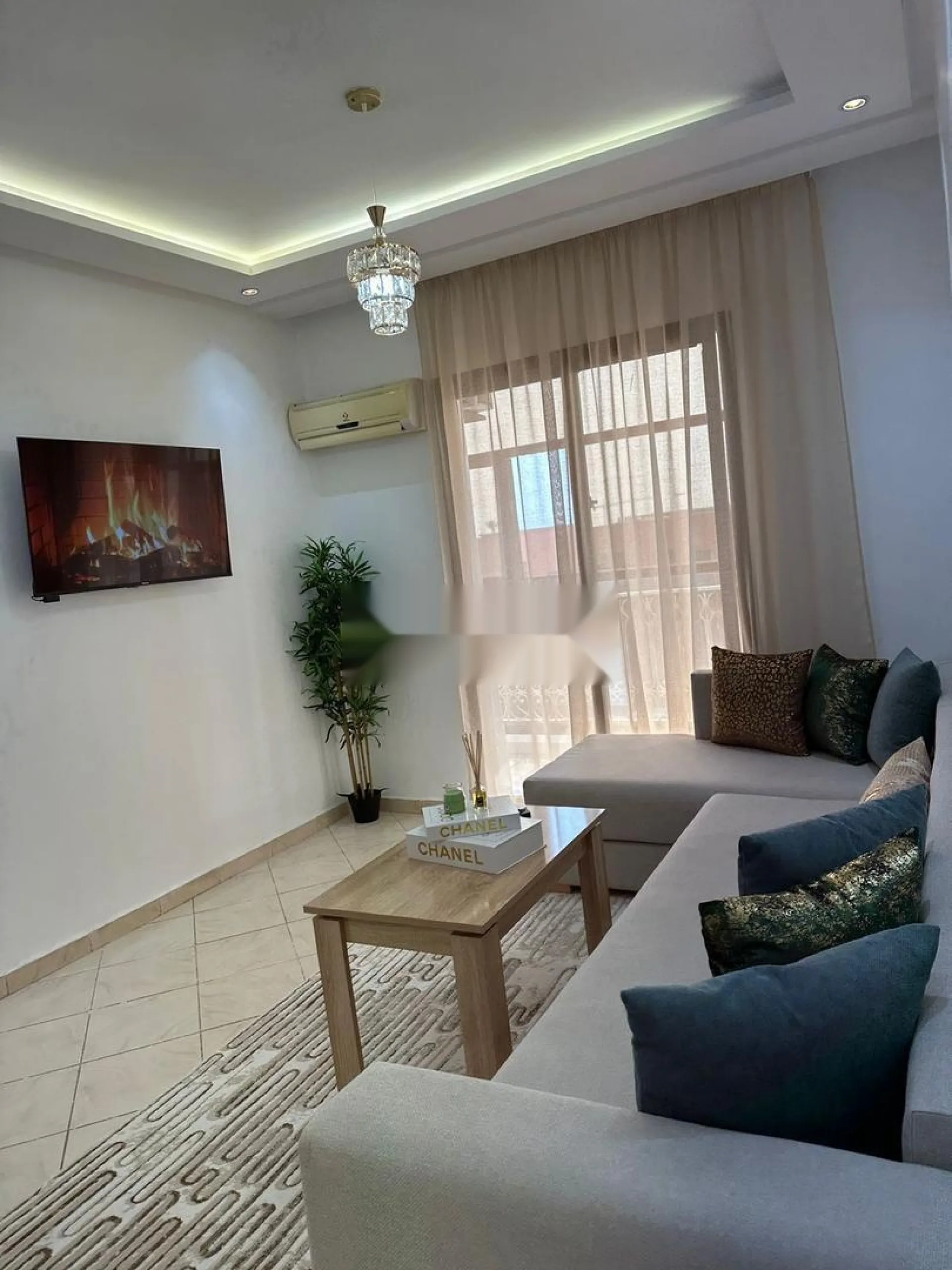 شقة مجهزة تجهيزًا جيدًا بالقرب من مرجان