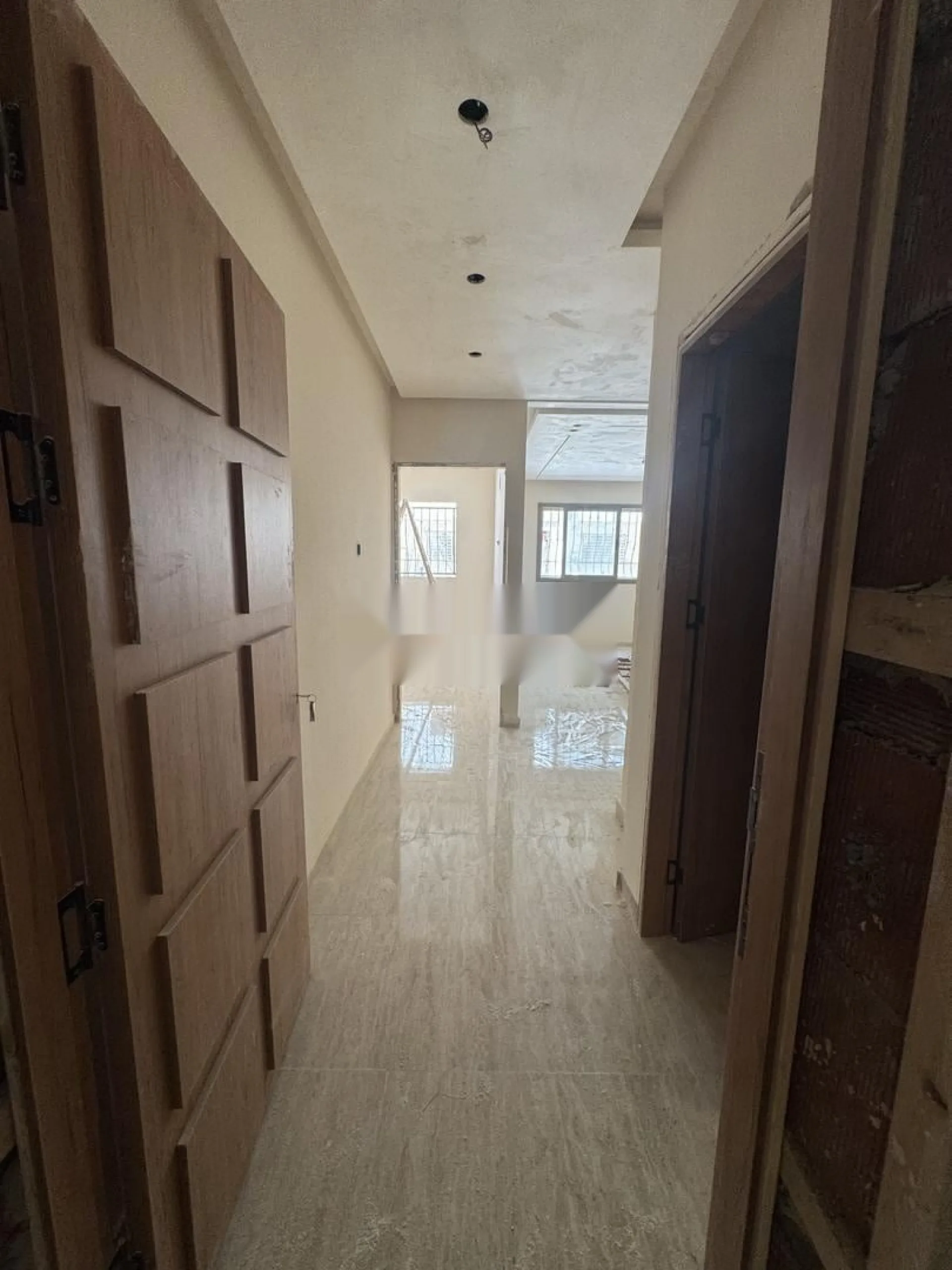 Appartement à vendre avec soutien près de la mer
