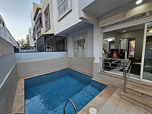 Villa avec piscine à Vendre Riad Omrane, Meknès