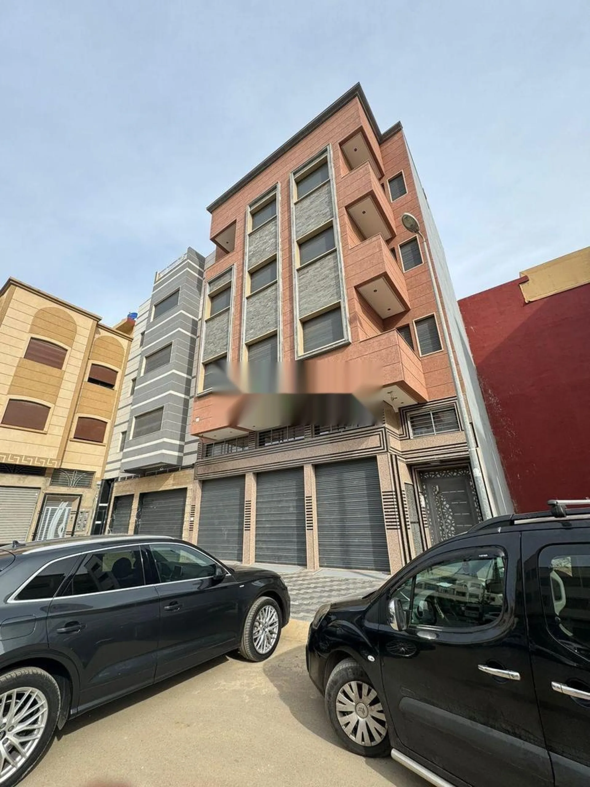 Maison a Vendre Commercial a Bouchok Sale