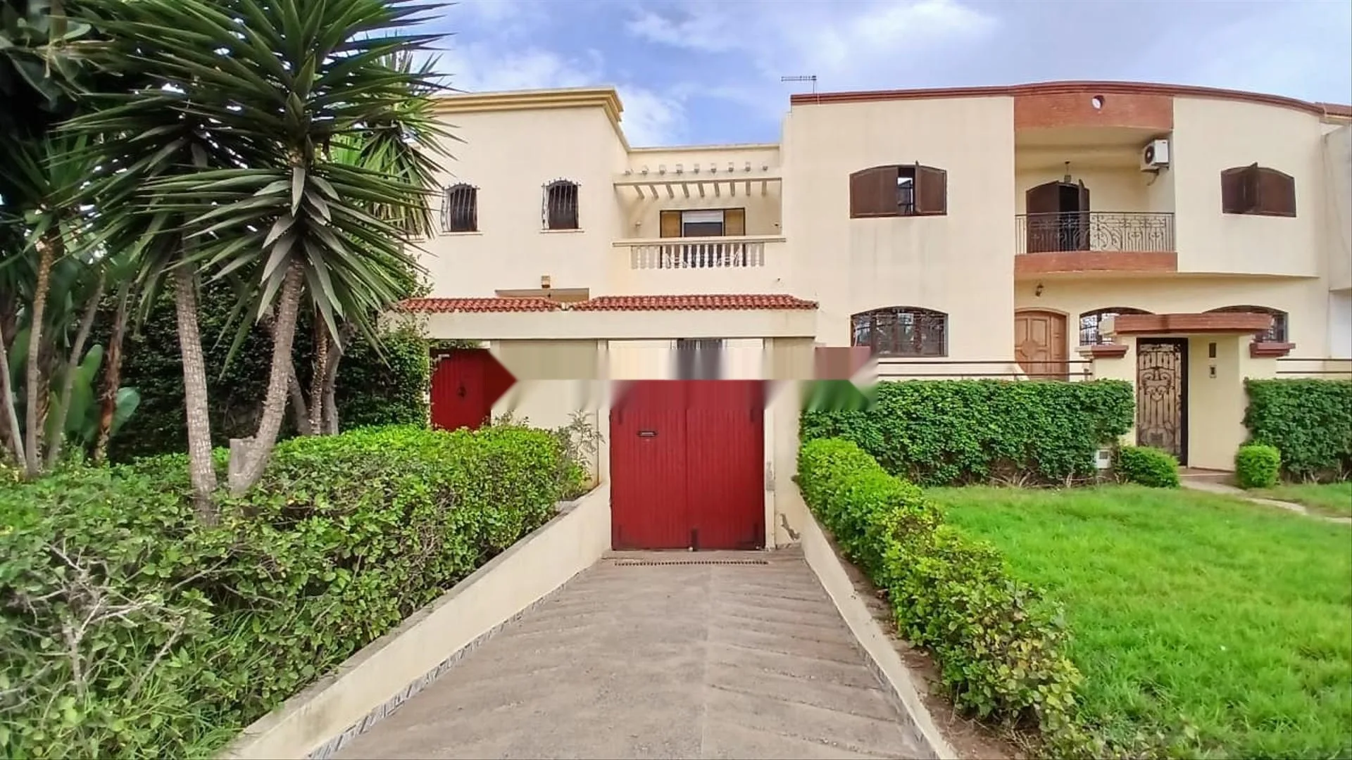 Villa à vendre - 300 m²