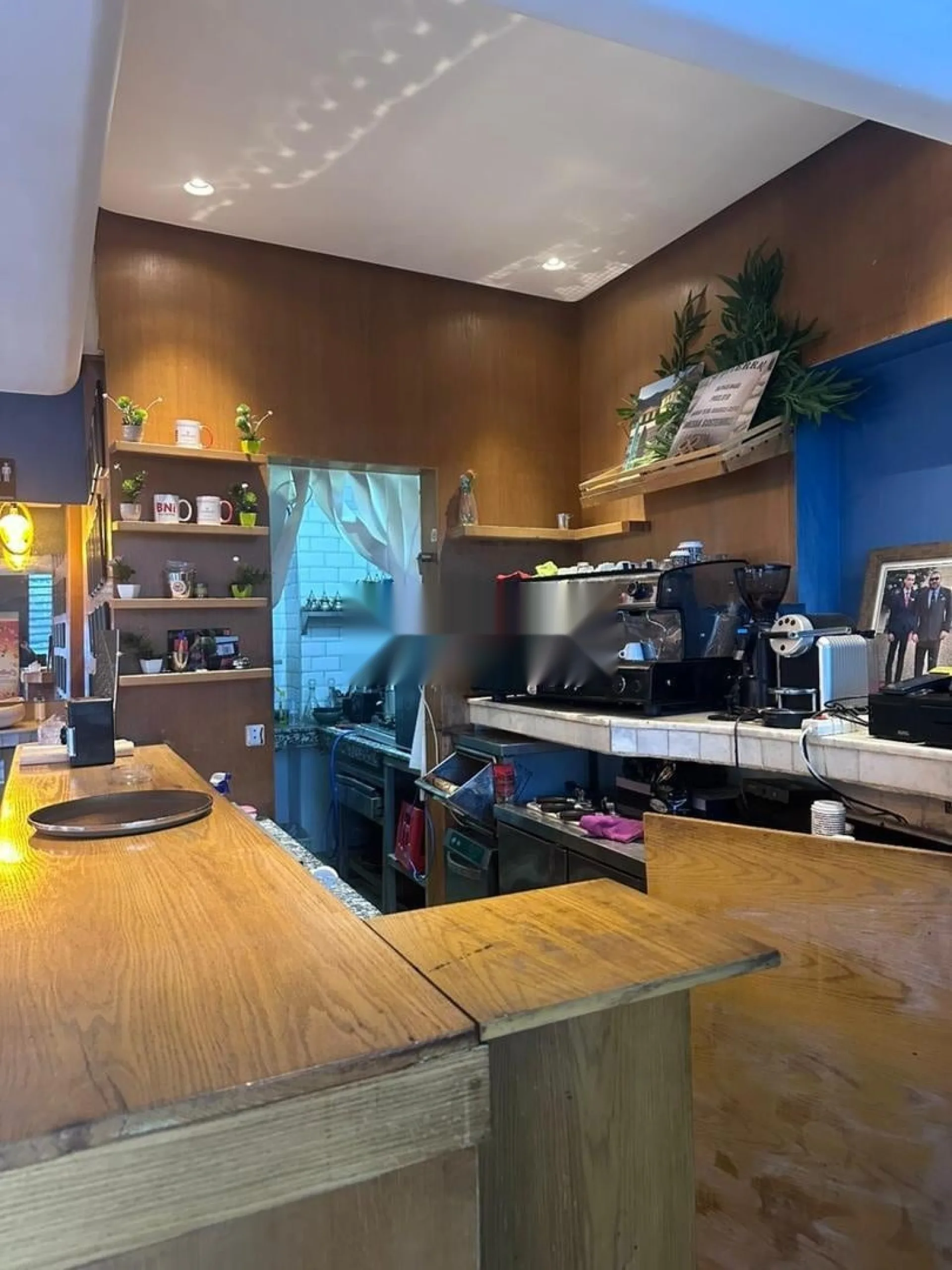 Café équipé à louer - 97m² (Contrat de gérance)