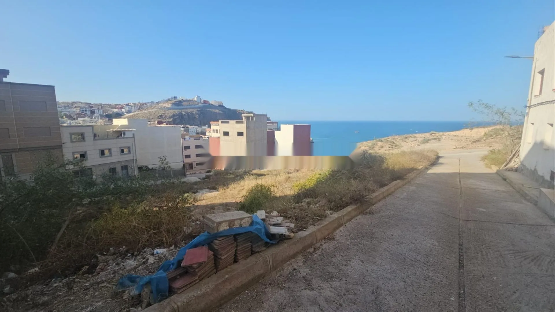 قطعة أرضية ممسوحة في كرابونيتا