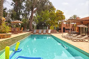 Villa Palais avec piscine 3000 dh Promo Ramadan