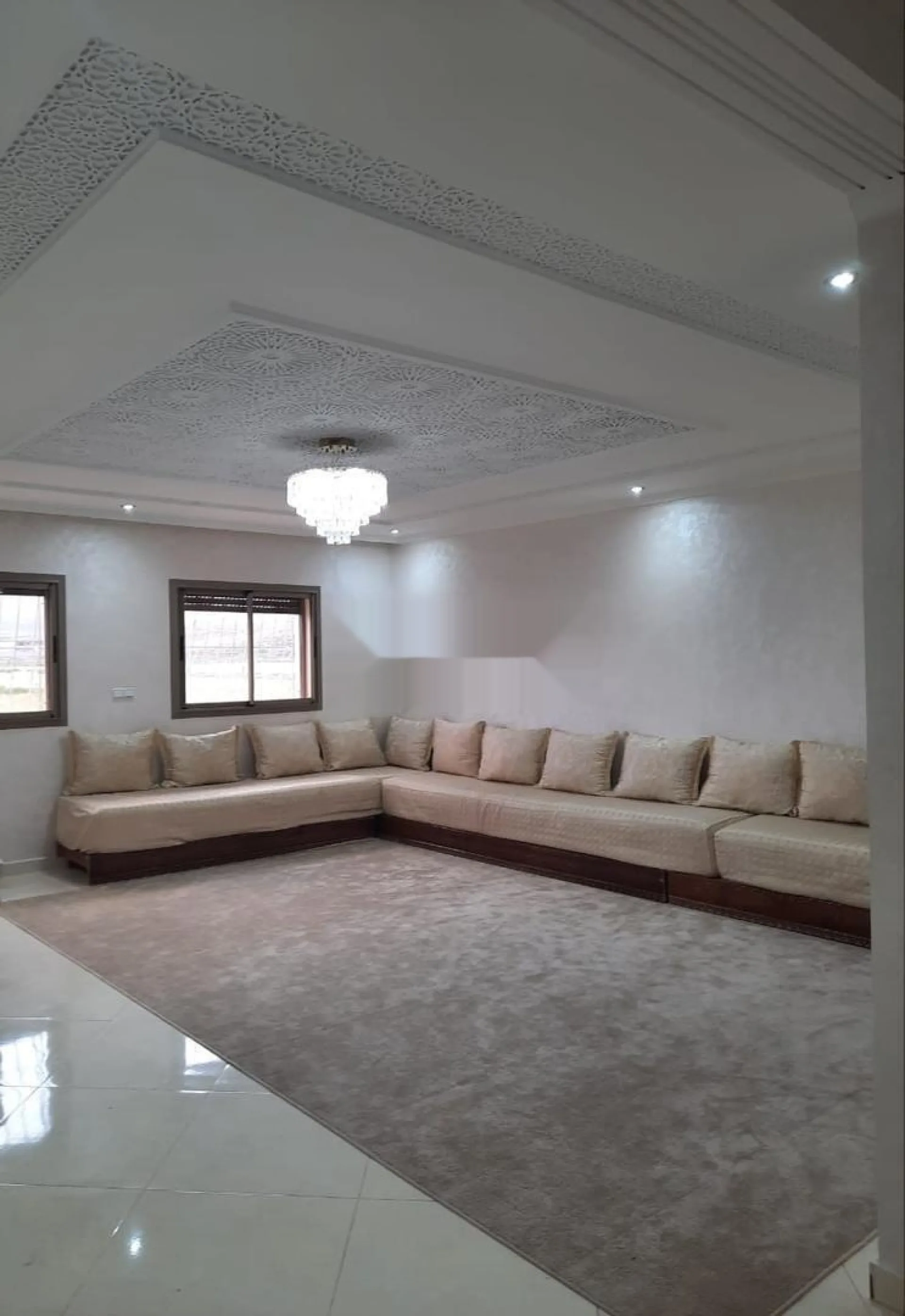 شقتان جديدتان مسجلتان في السجل العقاري، صفرو