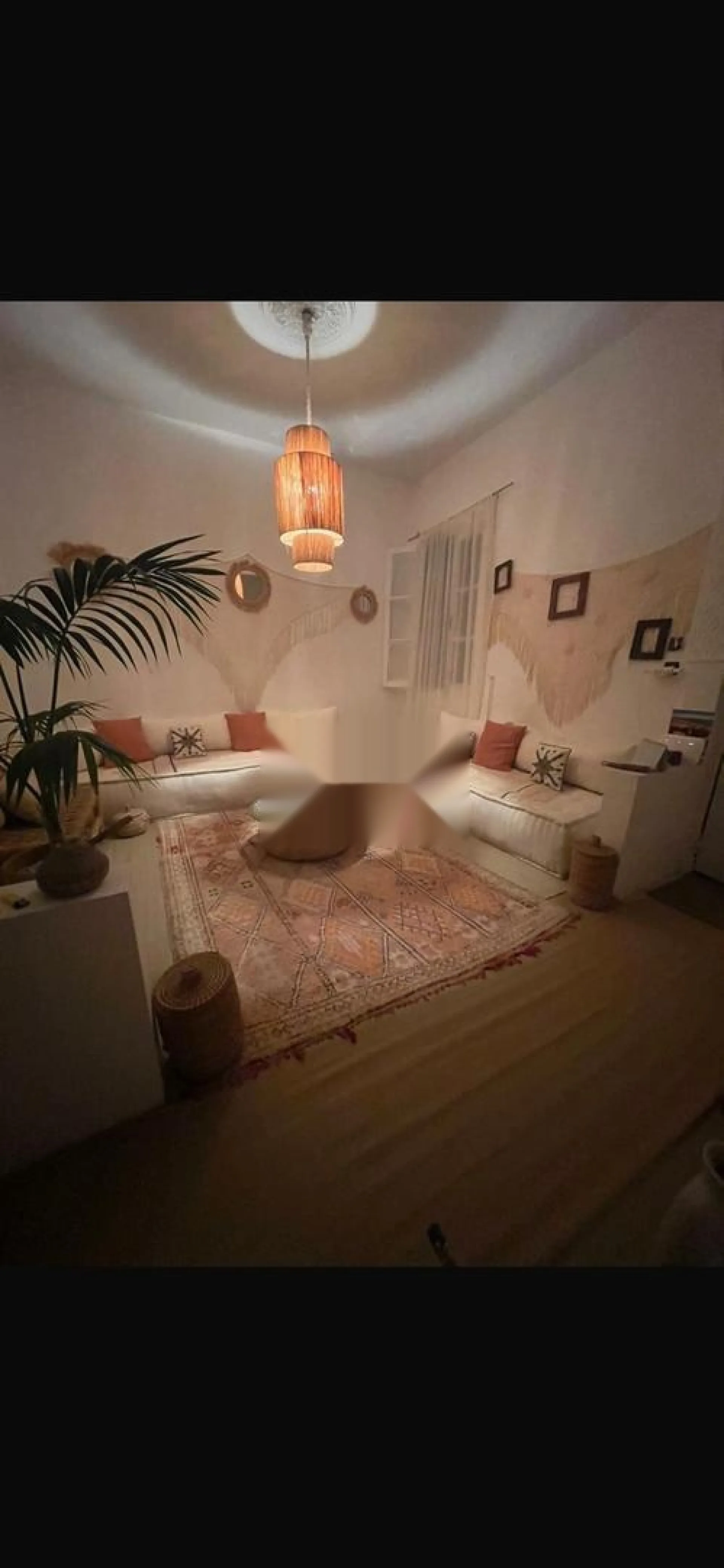 Sarout à vendre dans le quartier Espagnol
