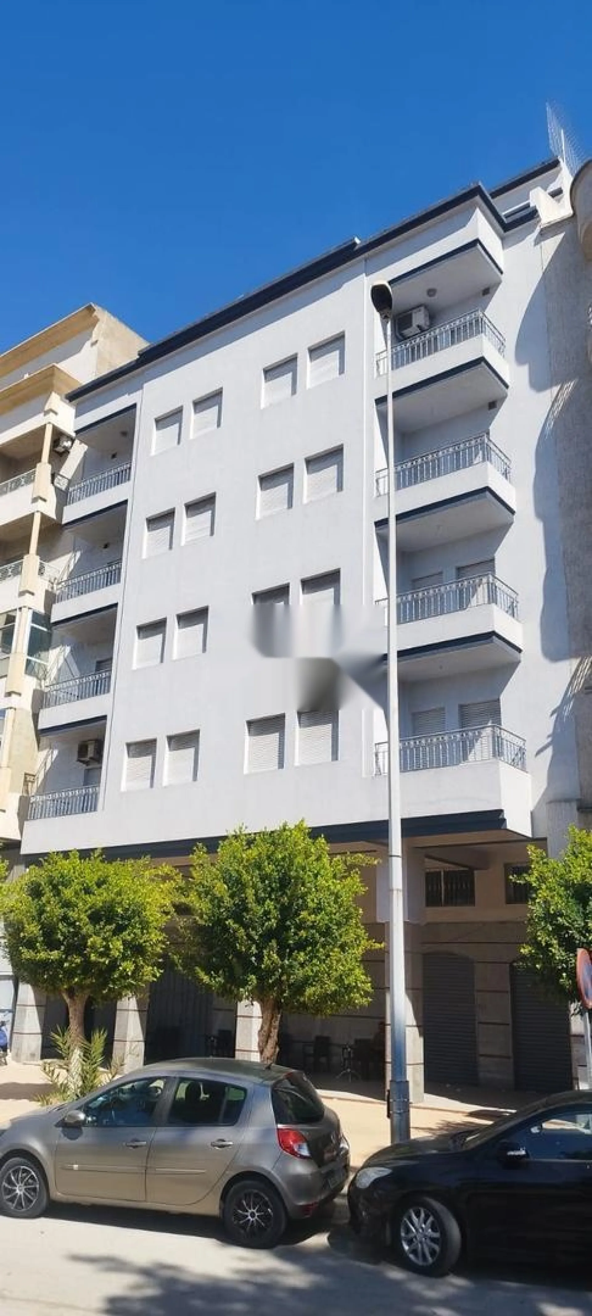 Meublé complet 256m²