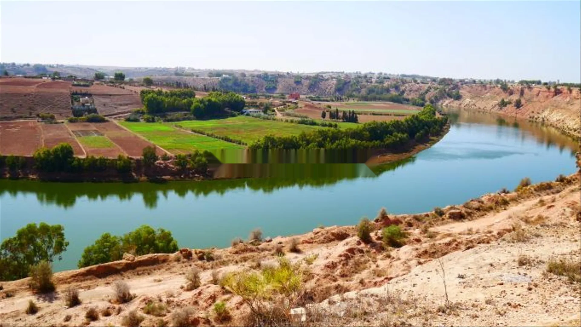 Terrain exceptionnel 2ha vue sur Oued Oum errabii