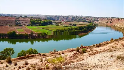 Terrain exceptionnel 2ha vue sur Oued Oum errabii