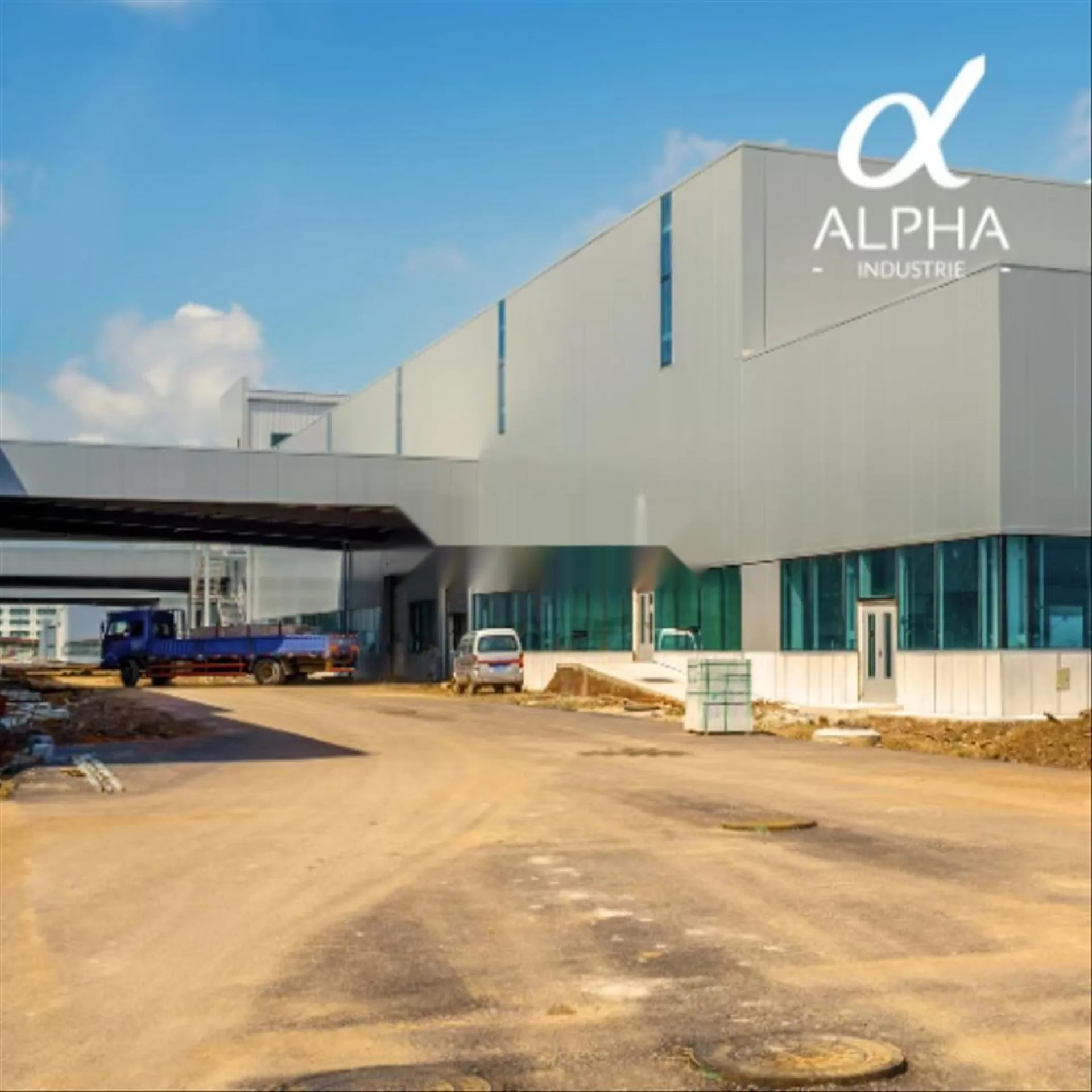 VENTE - TERRAIN INDUSTRIEL 1600 M²