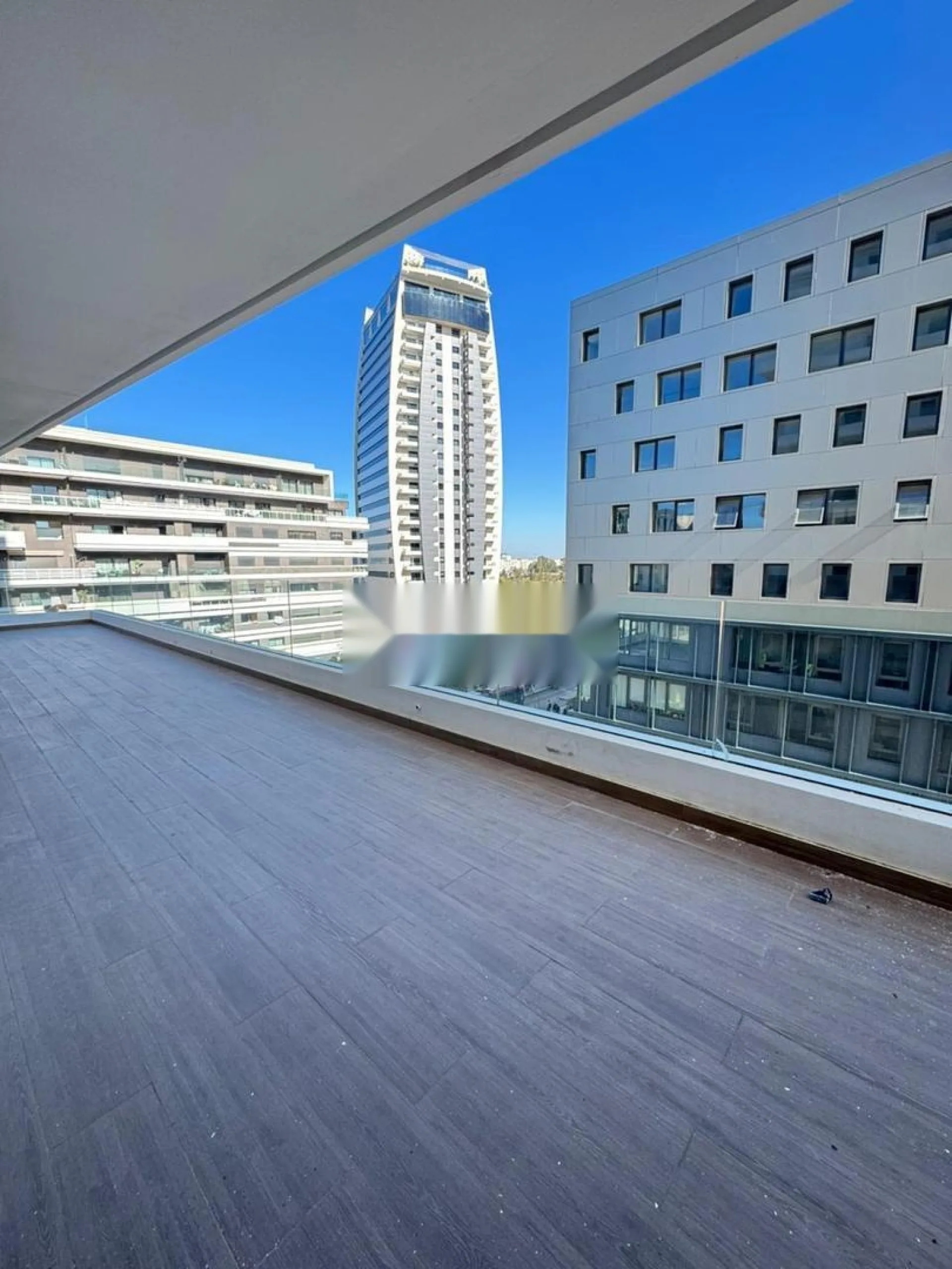 Location appartement vide 3 chambres à CFC