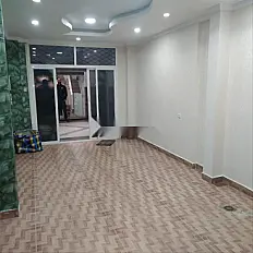 Magasin 42m sur bd Abdelmoumen dans galerie