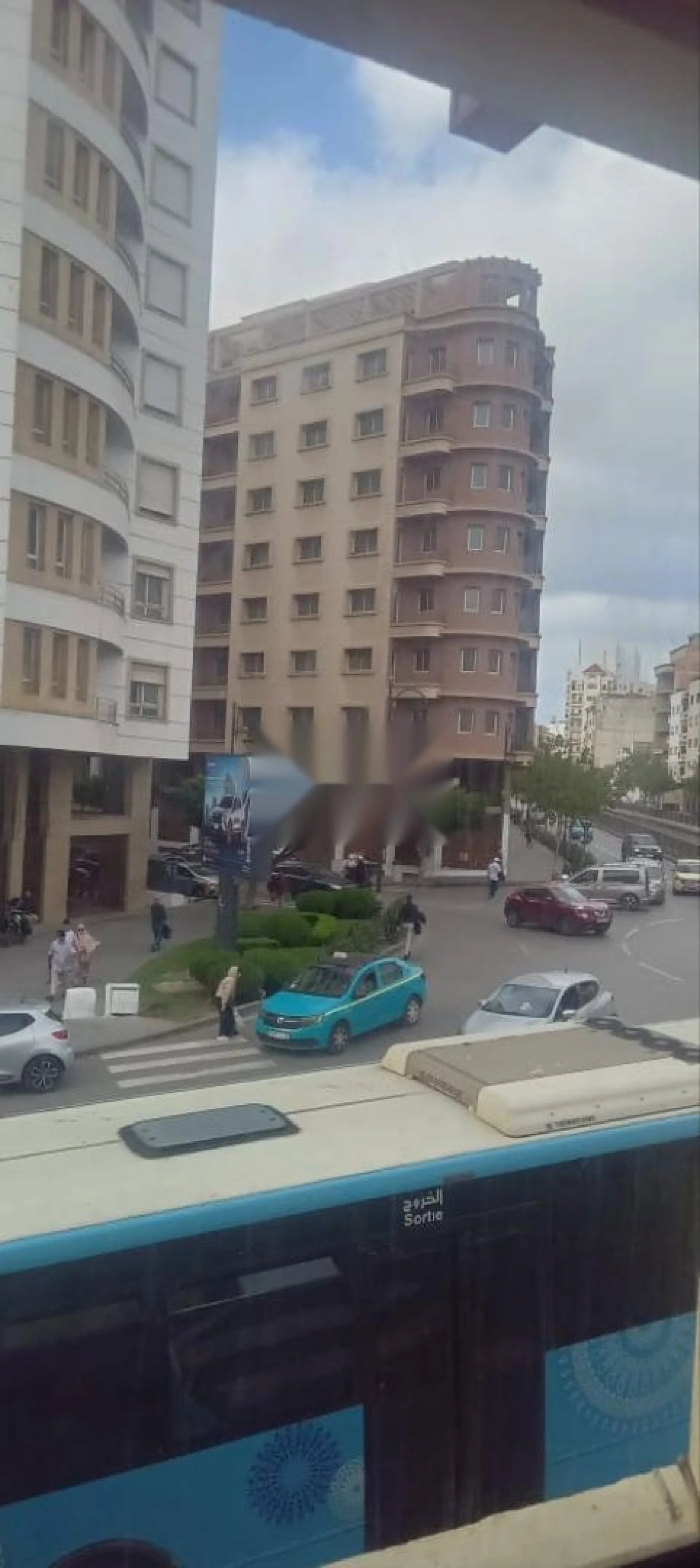 مكتب للبيع