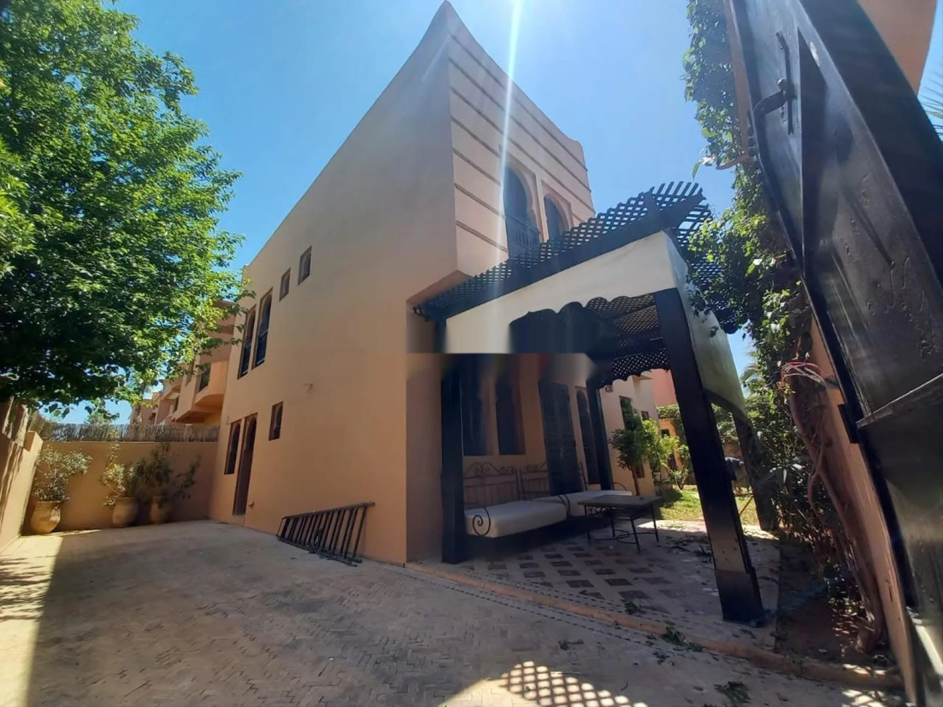 Villa vide située à Targa