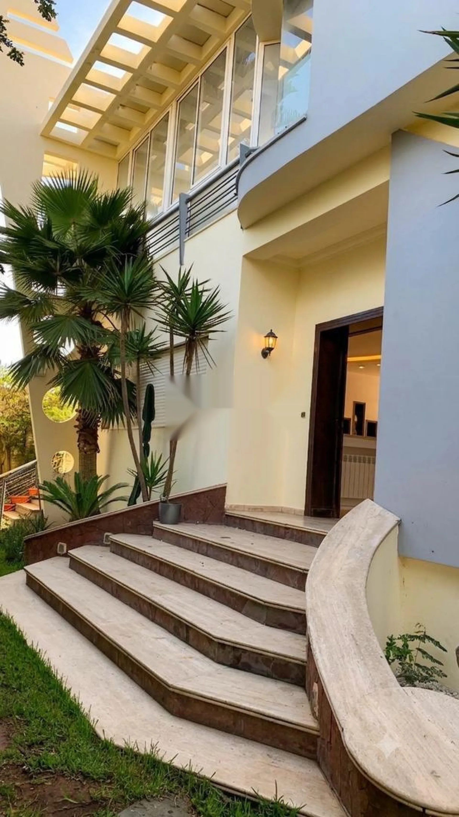 Vente Villa 9 pièces de 618 m2 à Dar Bouazza