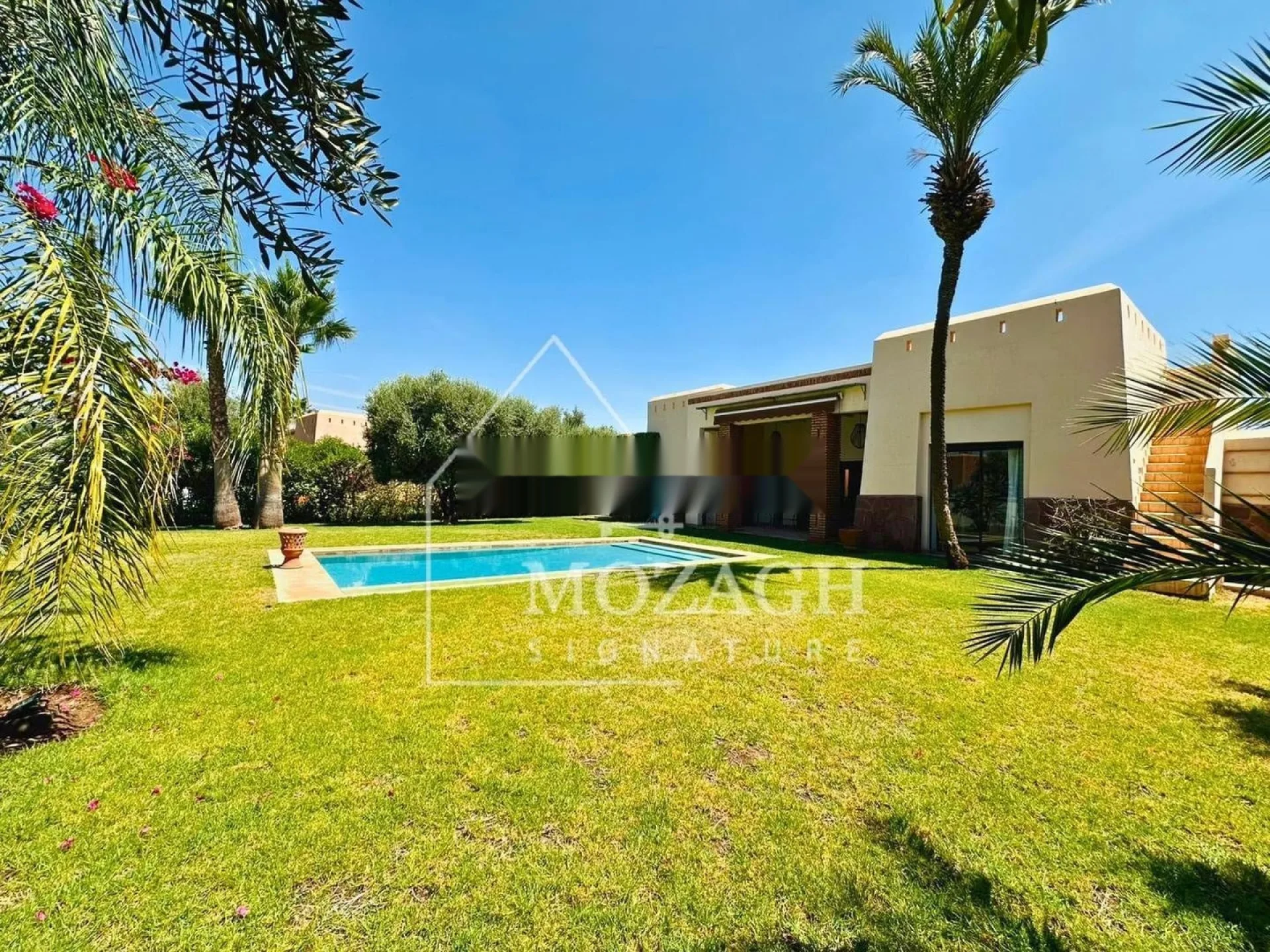 Villa de charme avec piscine privée sur résidence