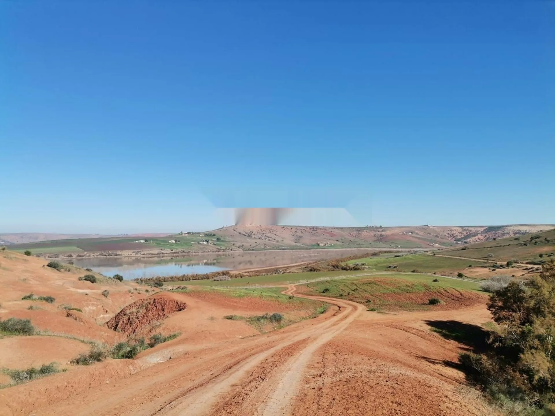 Terrain au Bord du Barrage Oued El Maleh