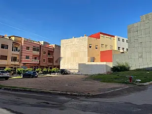 Terrain Idéal pour Projet a Vendre
