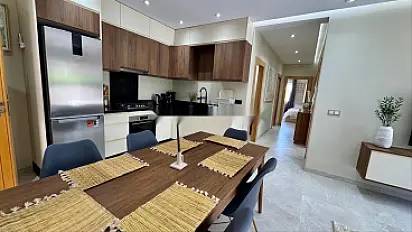 Appartement à louer 3 chambres à Imi Ouaddar