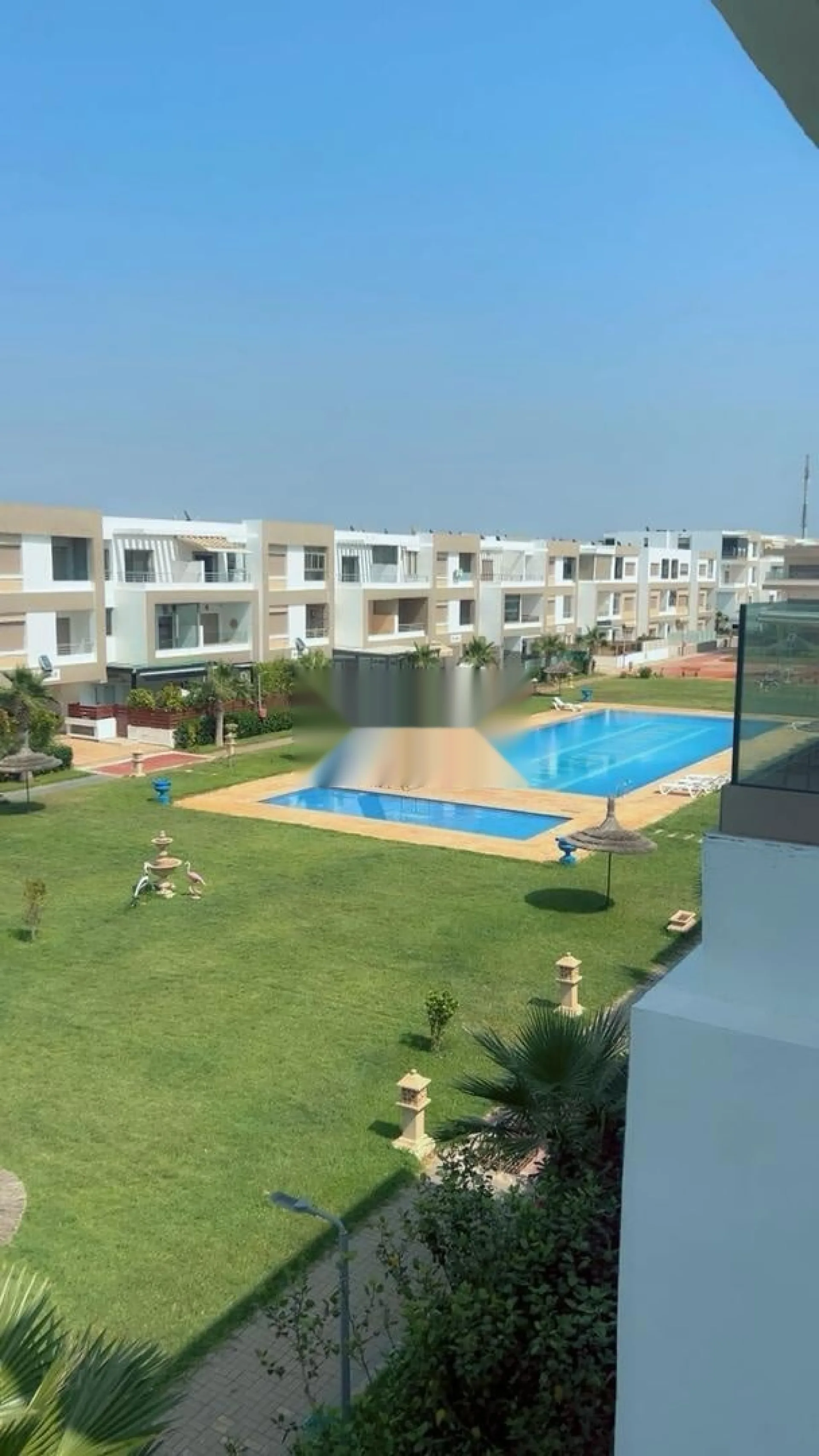 Studio meublé à vendre vue piscine