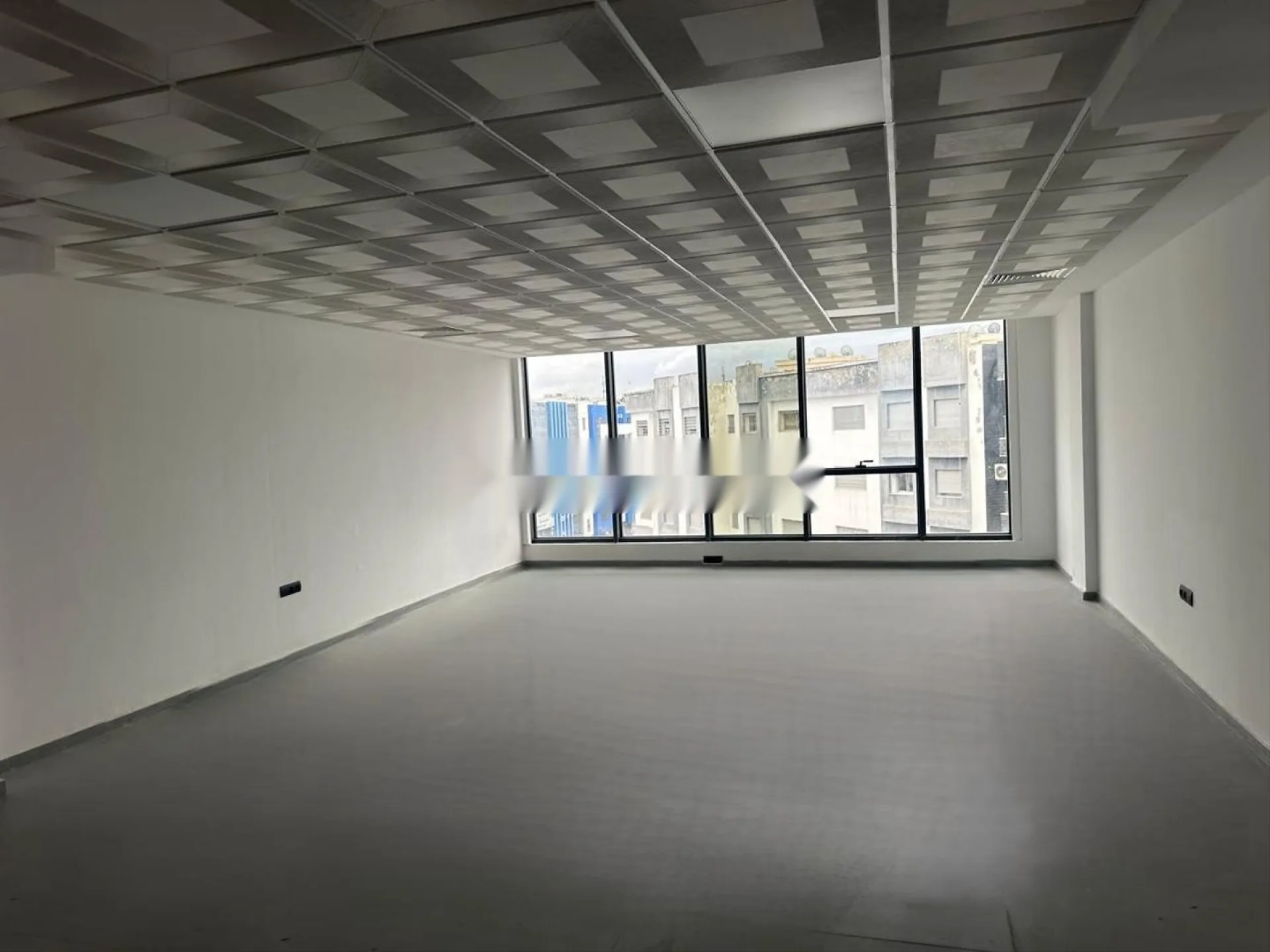 Bureau moderne à louer - Centre d'Affaires