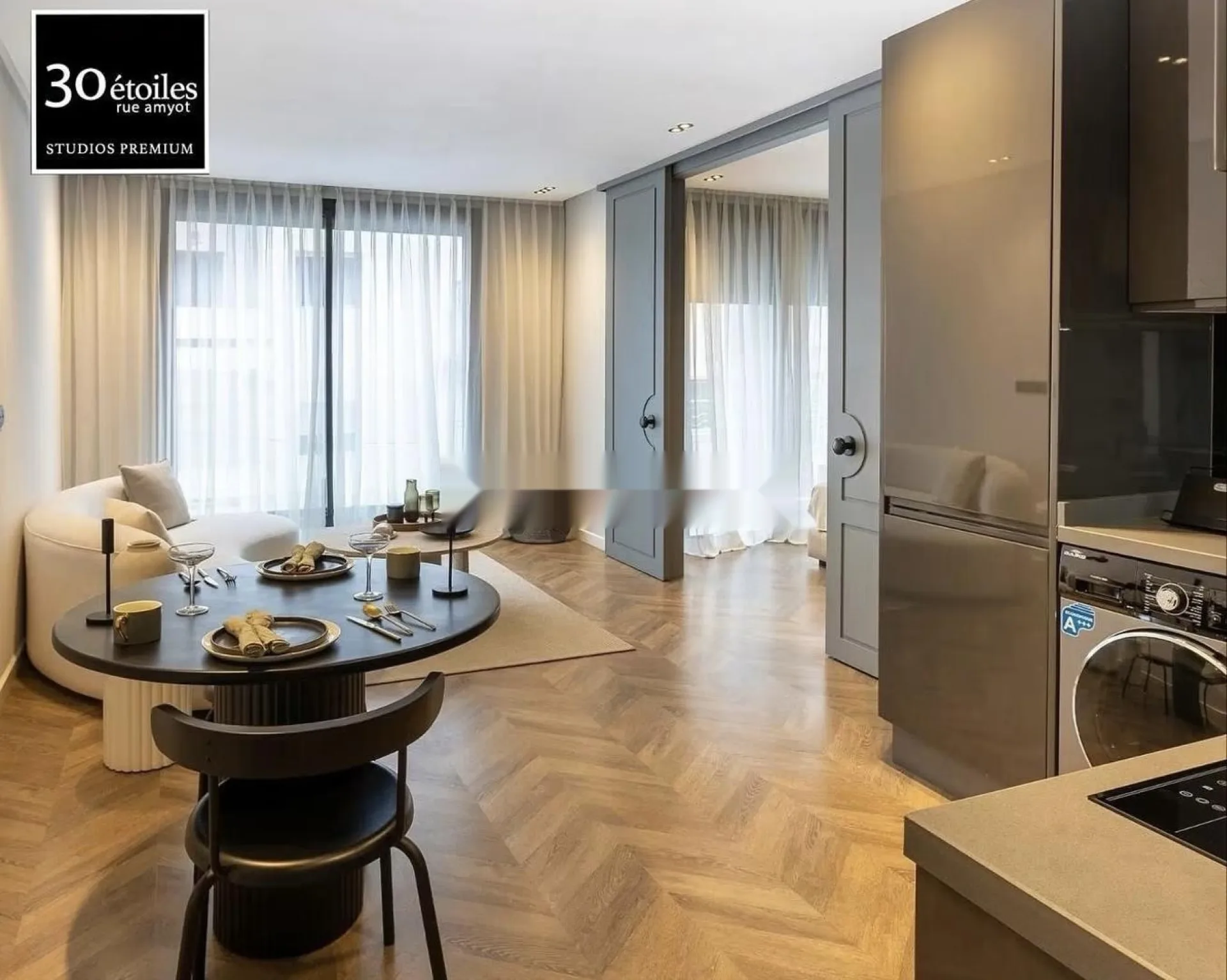Studio 51m² & 2CH 91m² à Louer