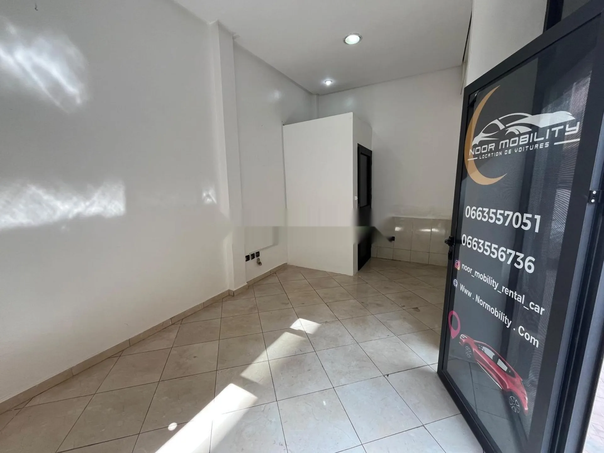Magasin à louer pour usage commercial