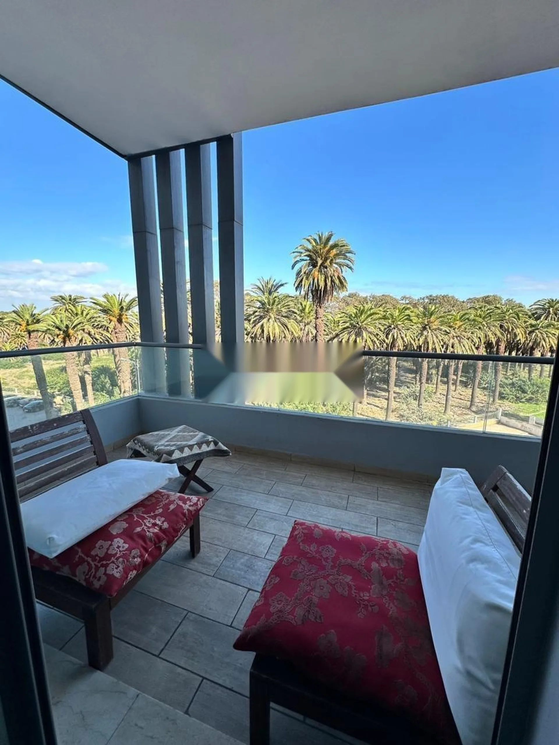 Appartement haut standing meubler au parc