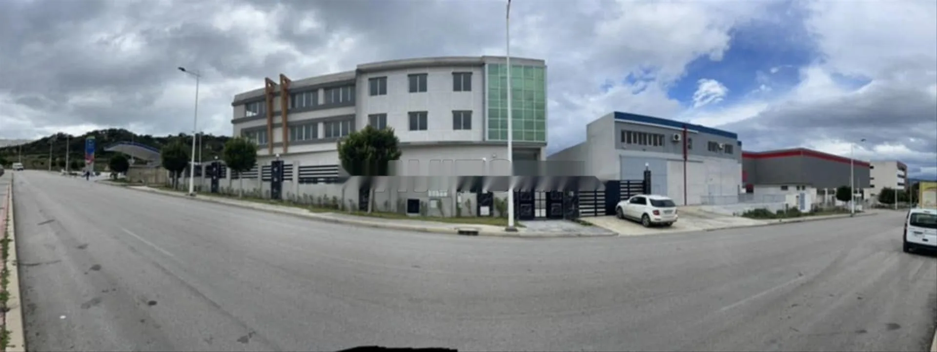 Usine à louer à zone industriel gzanayia
