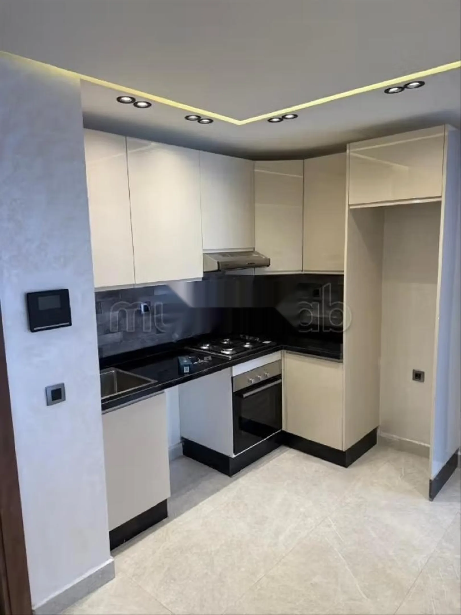 Studio neuf à louer 50 m² à QRT Val fleuri