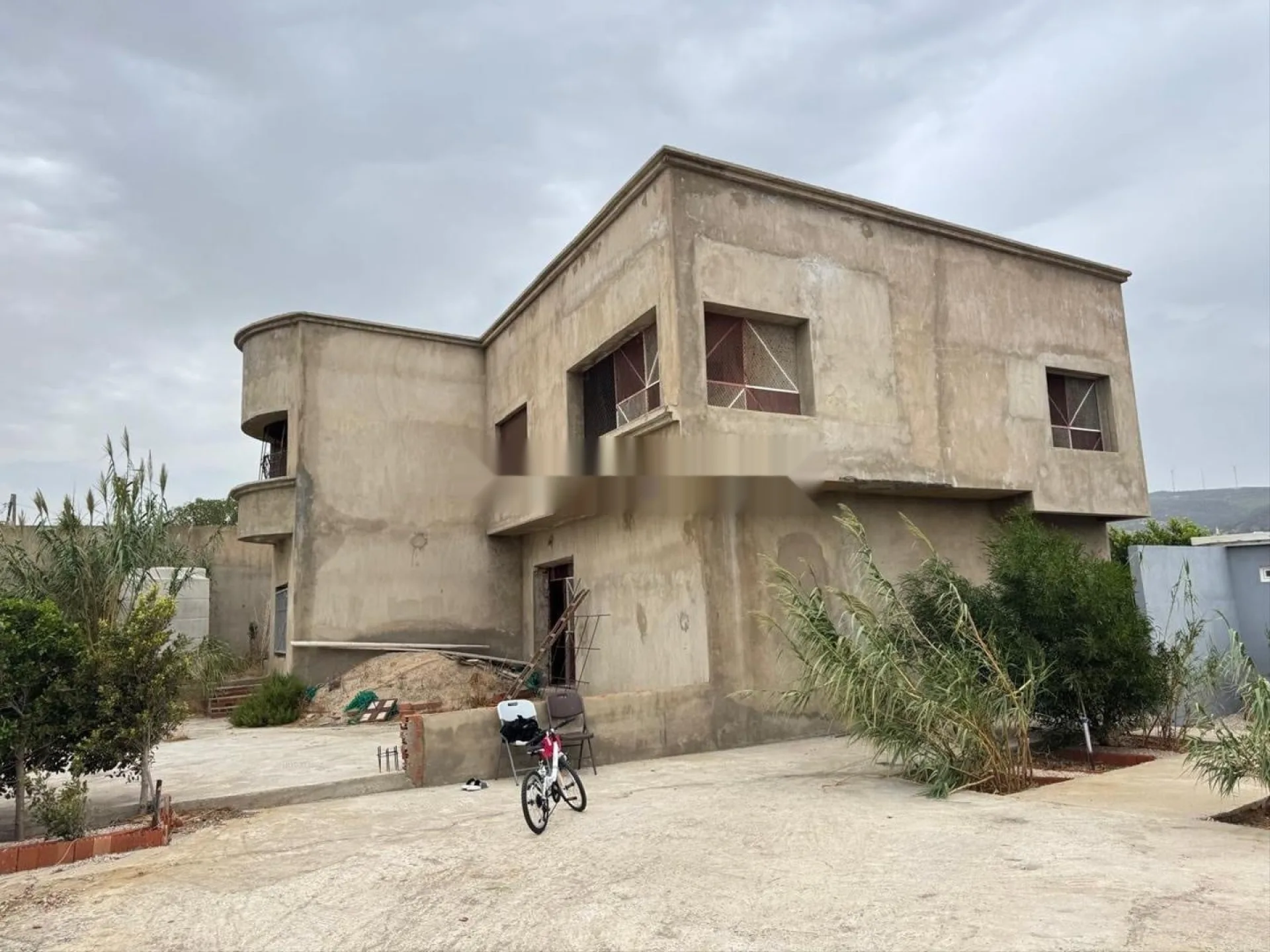 Villa semi-finie