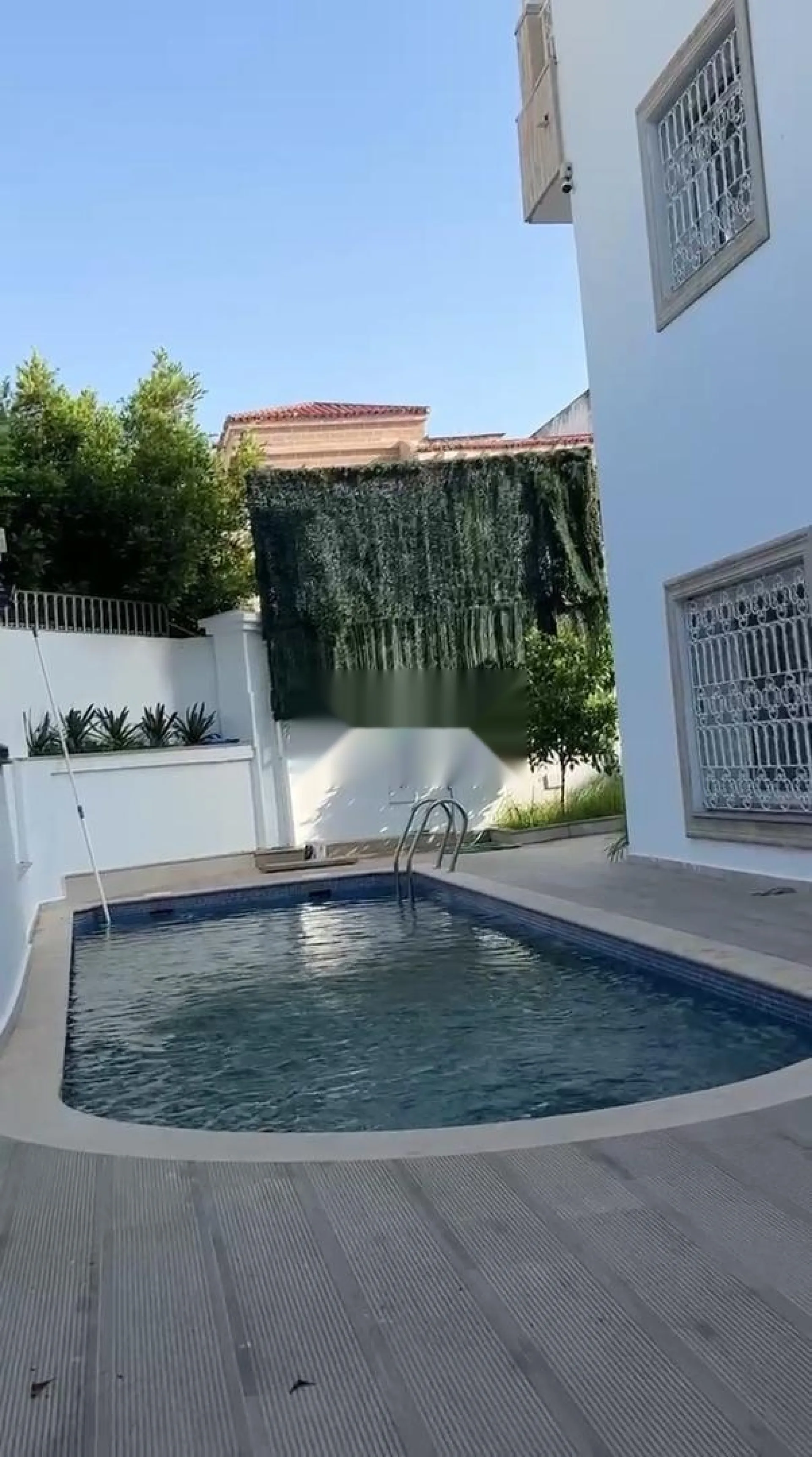 Villa à vendre avec piscine