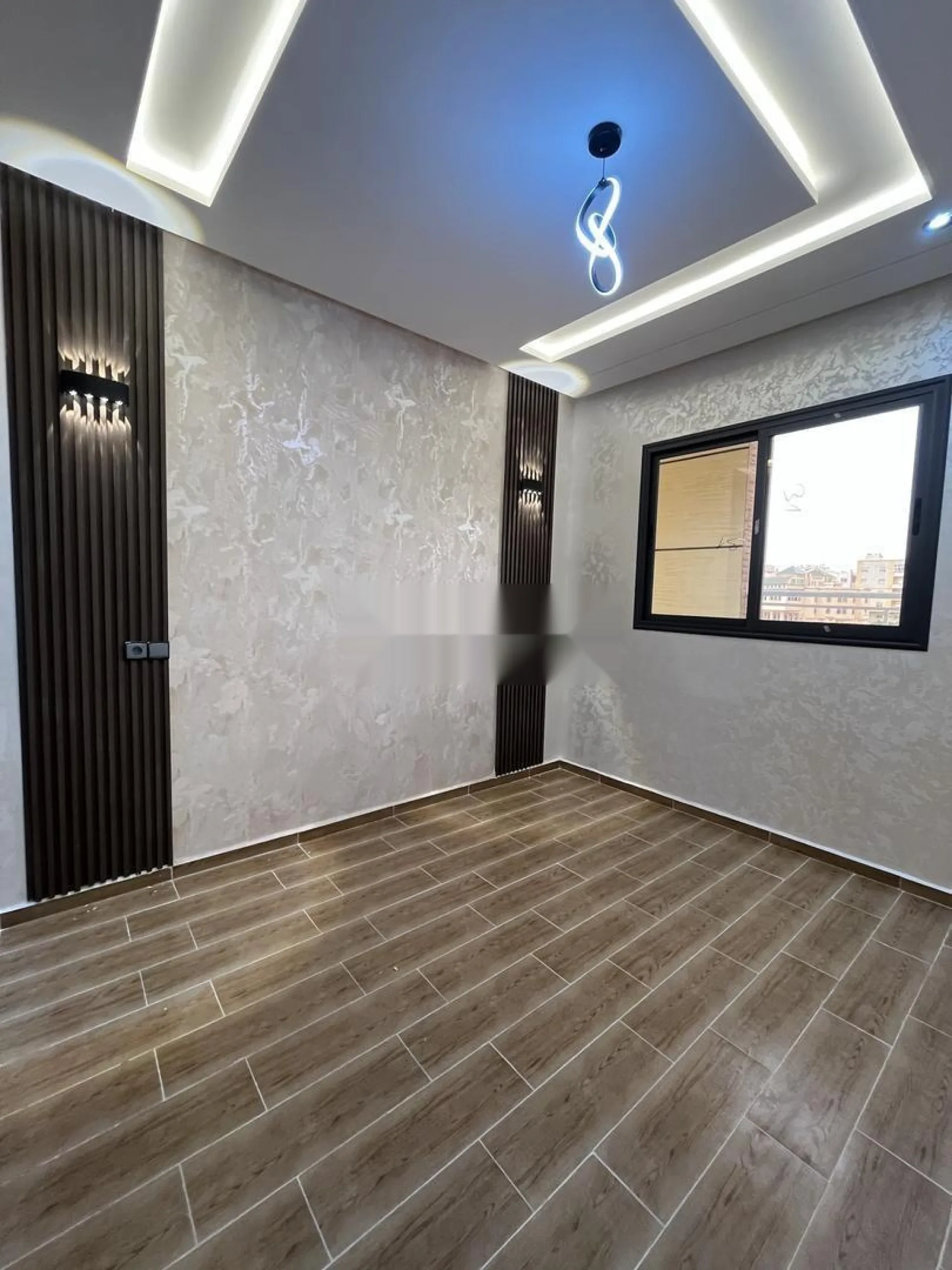 Appartement à vendre près de Black Iris 54 millions avec feuille de soutien