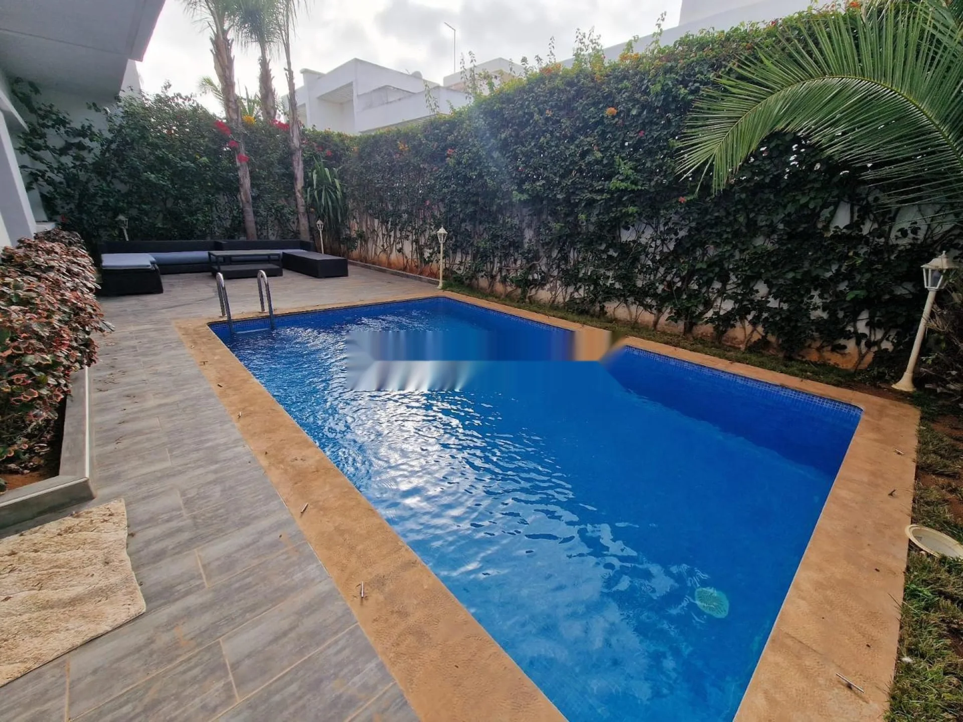 Villa 421m Meublée Haut de Gamme Ain Diab Proche Morocco Mall