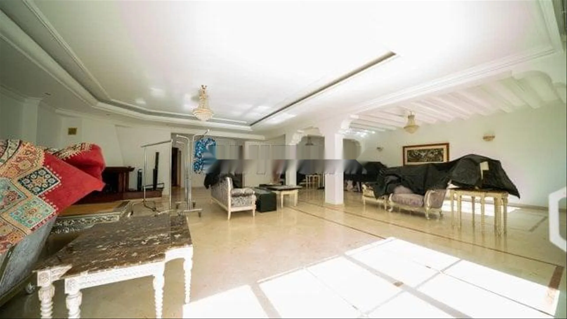 À Louer Appartement 5 chambres vide sur Gauthier