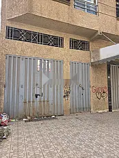 MAGASIN À LOUER 60M2 RDC 60M2 cave