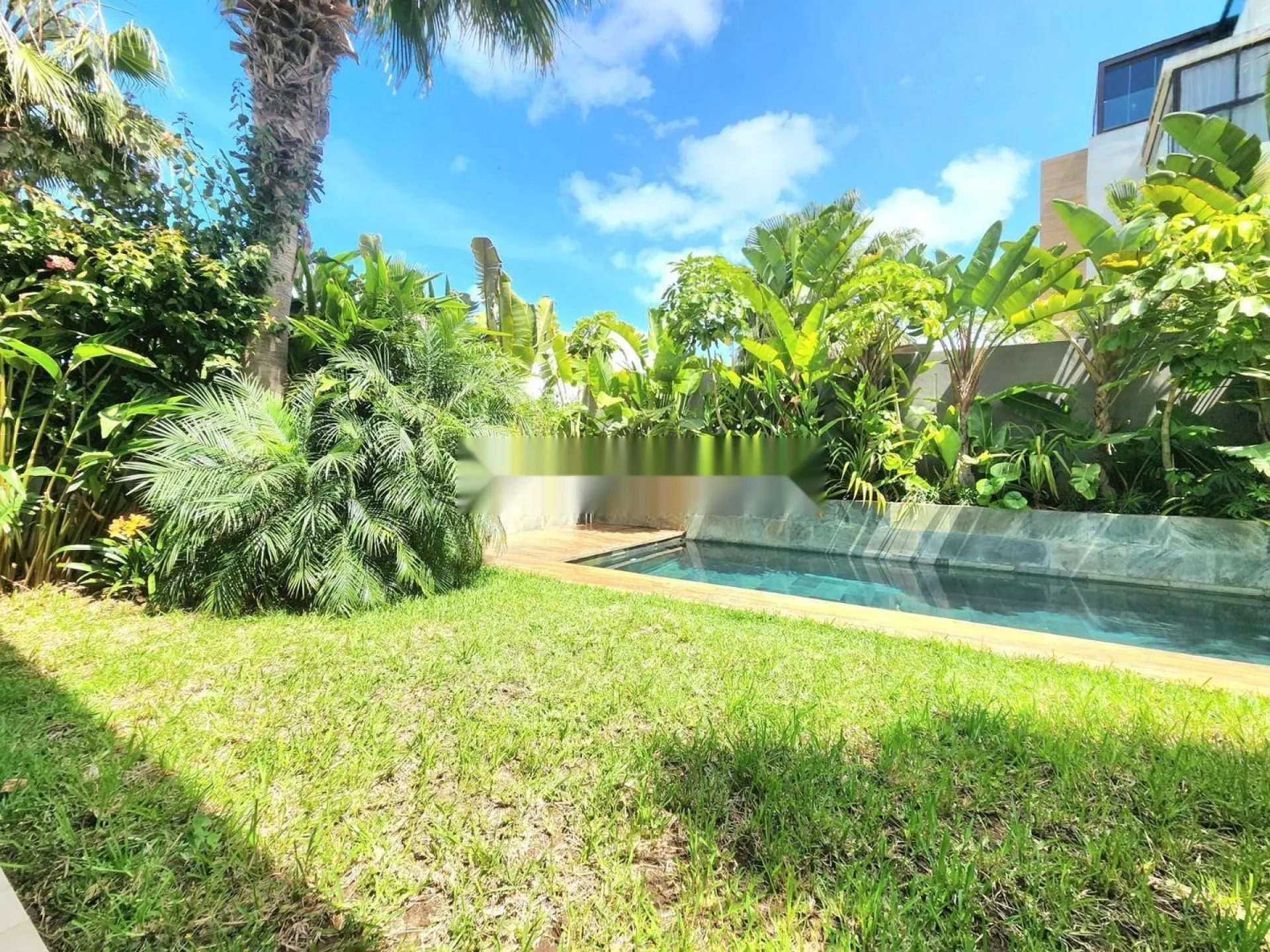 À VENDRE VILLA MODERNE À AIN O
