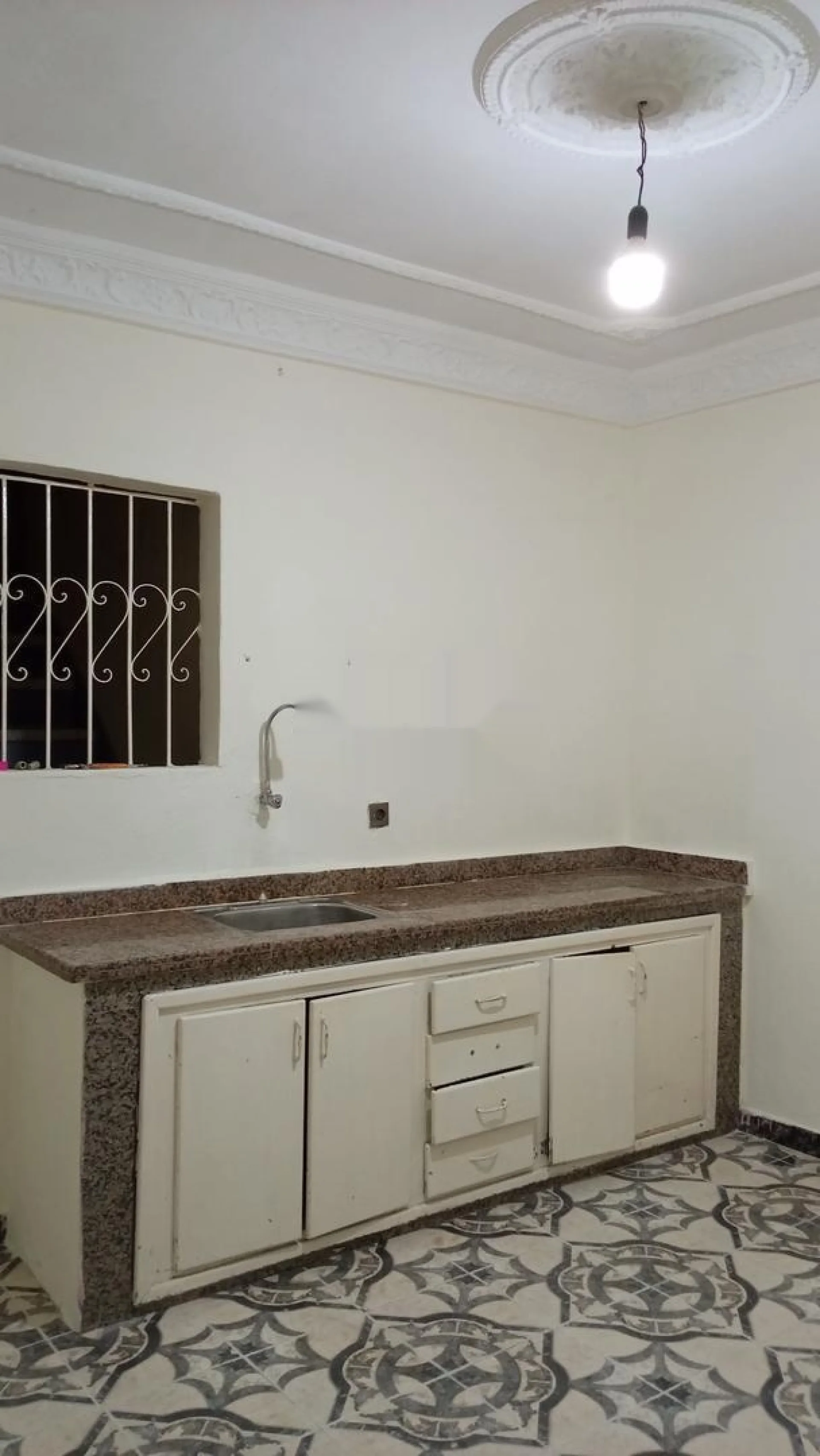 Appartement à louer pour couples mariés uniquement