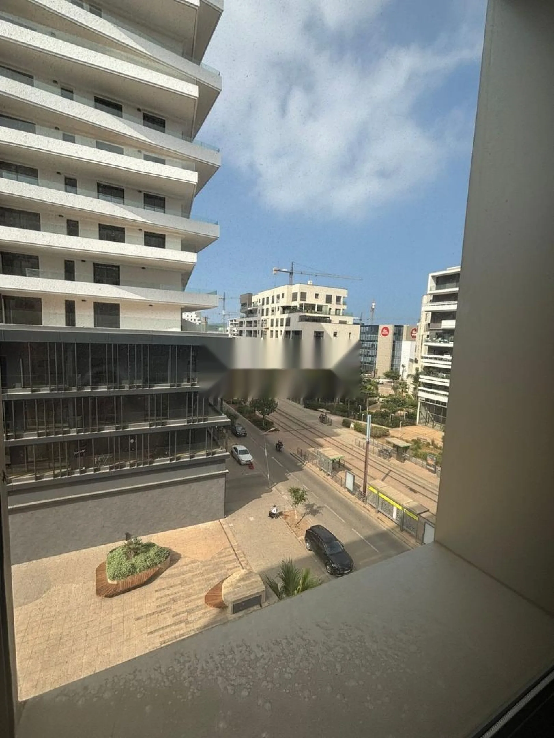Bureau neuf à louer à CFC 72 m² à ne pas rater