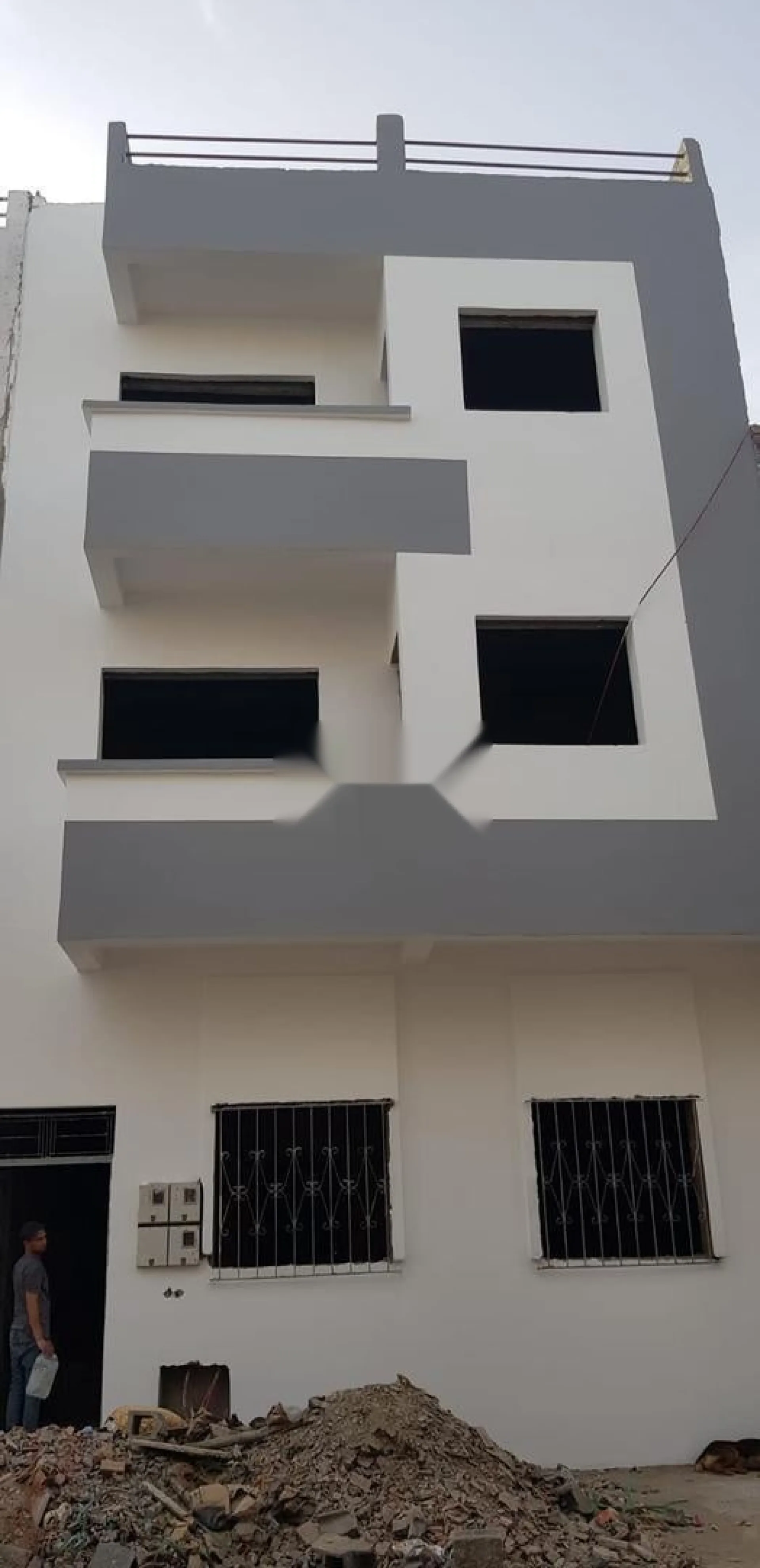 Appartements à vendre à Hay El Montazah, Salé, à moitié rénovés, 71 m²