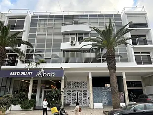 Bureau équipé à vendre - Parc (10 000 dh/m2)